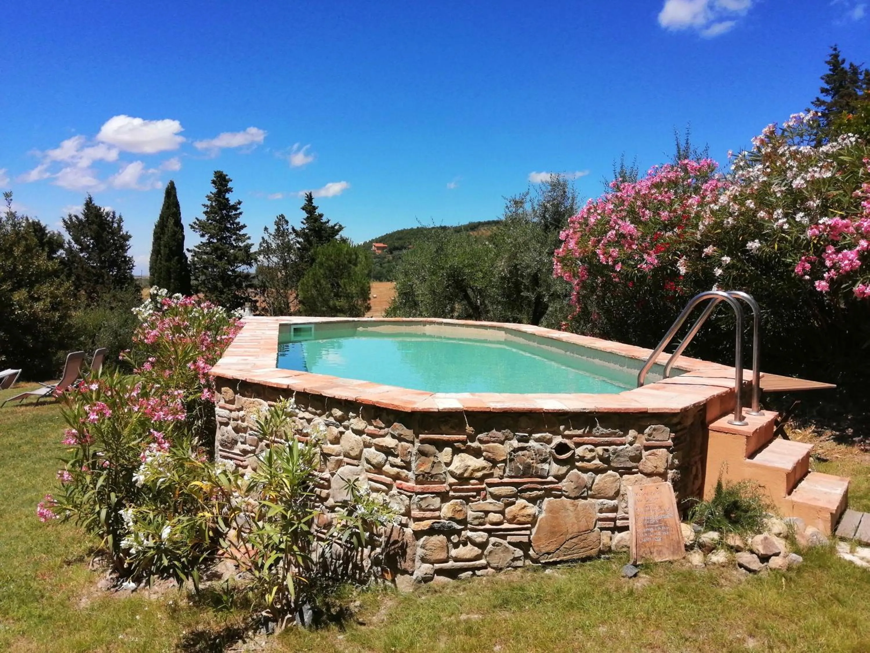 Swimming pool in La Locanda del Barbagianni
