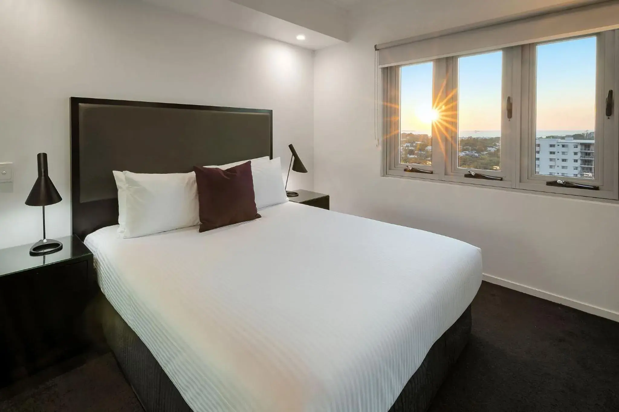 Bed in H on Mitchell Apartment Hotel Bed in H on Mitchell Apartment Hotel