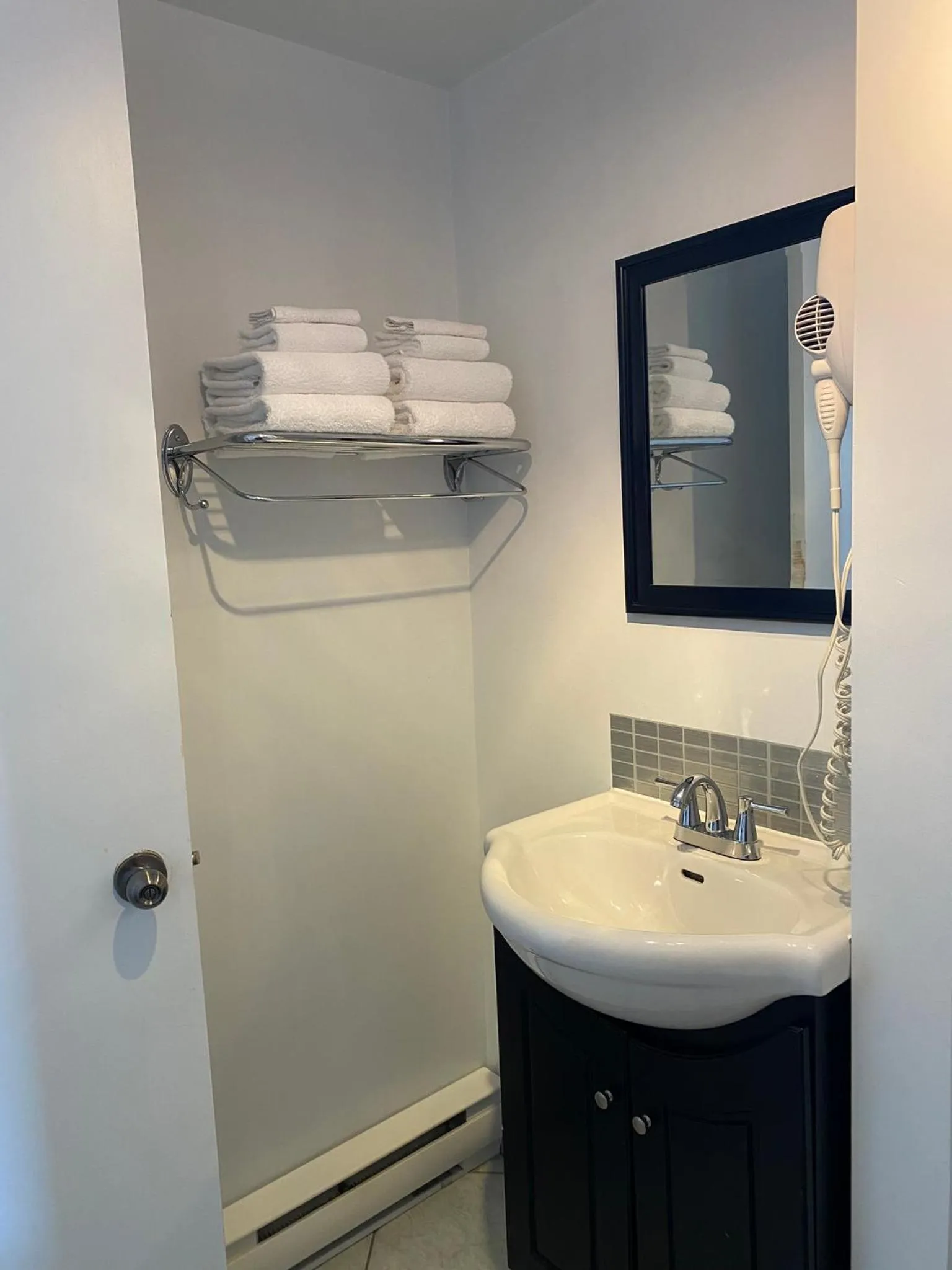 Bathroom in Motel Centre-Ville