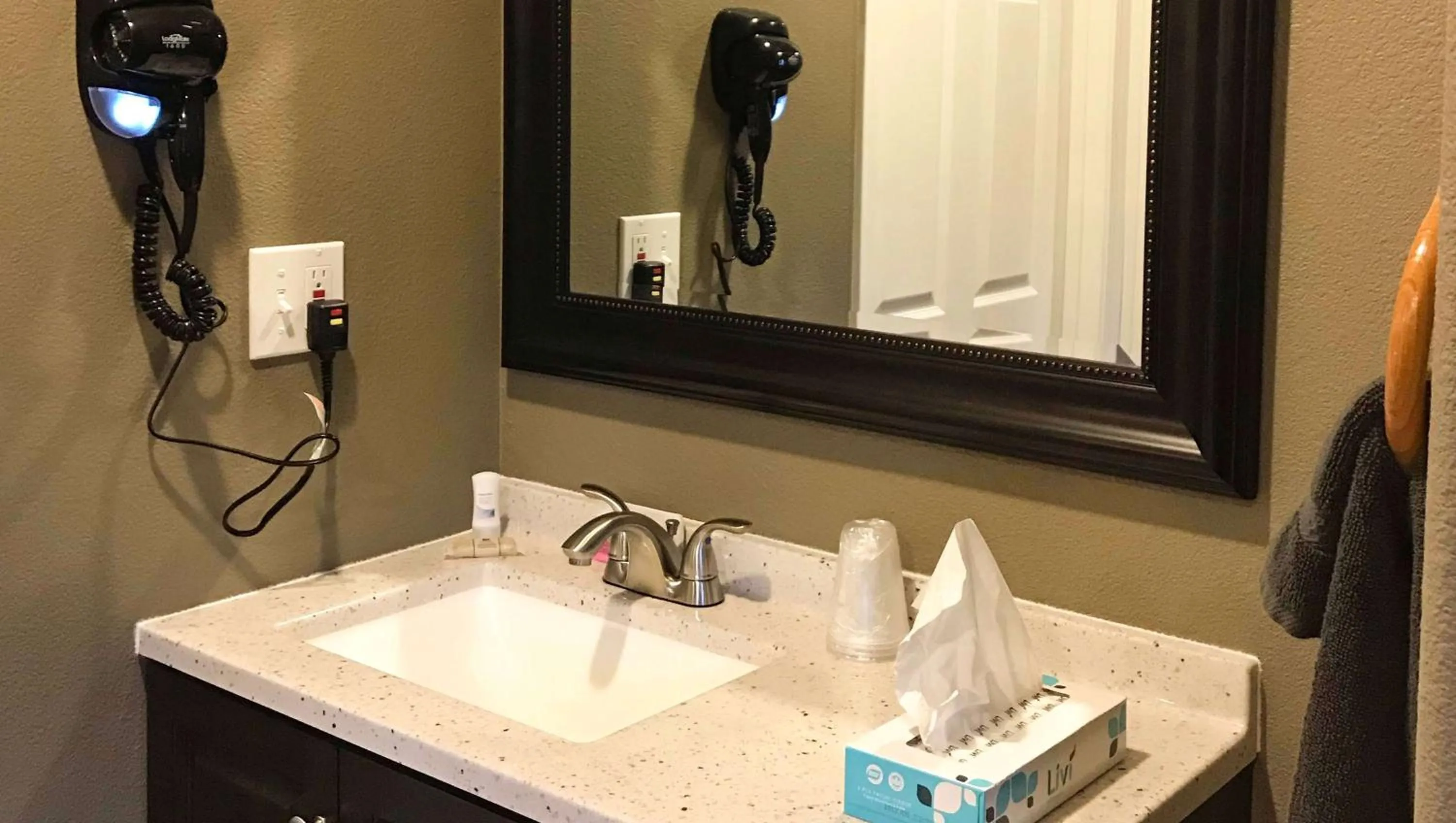 Bathroom in Dodge Peak Lodge