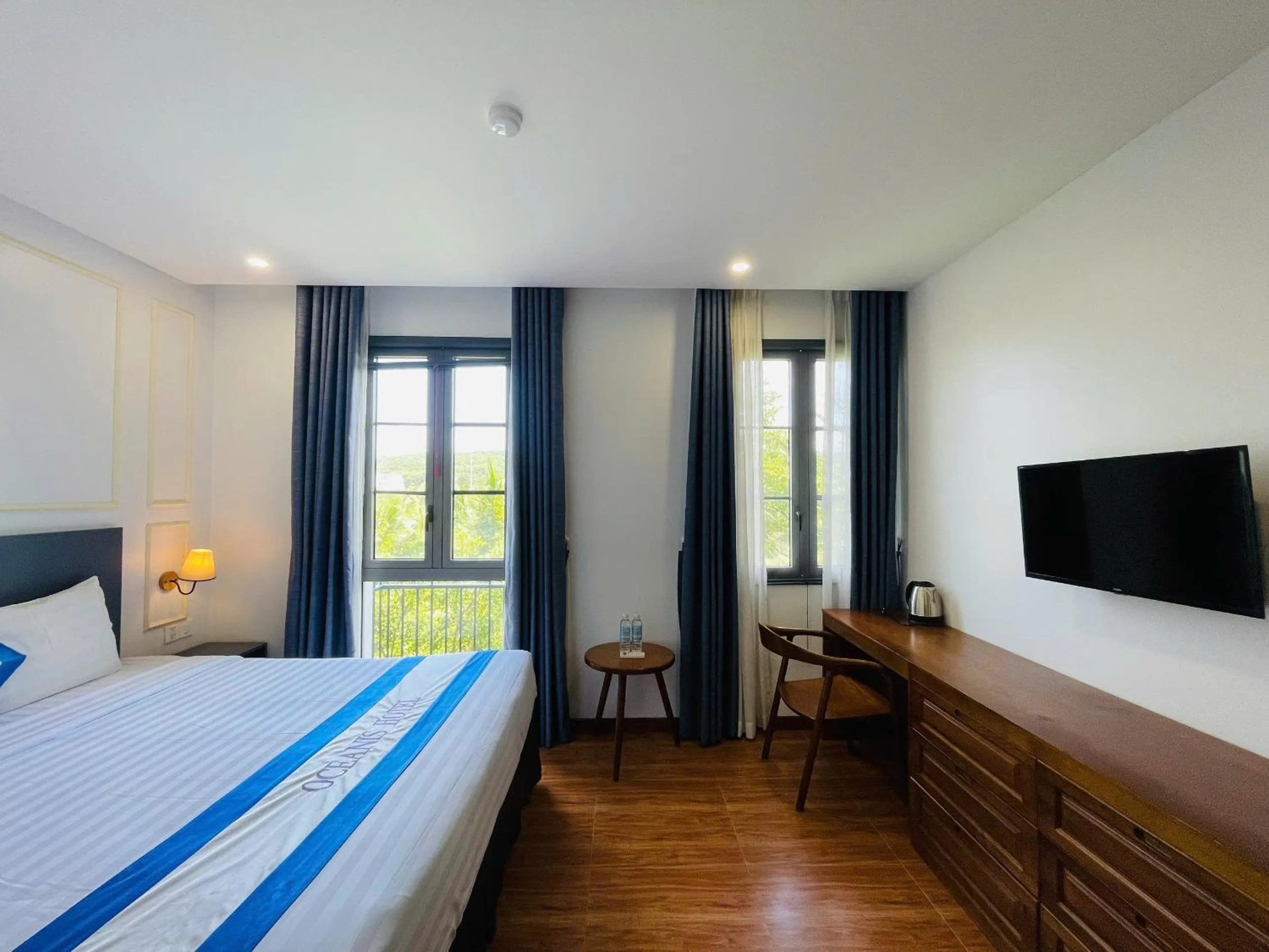 Bed in Oceanis Hotel