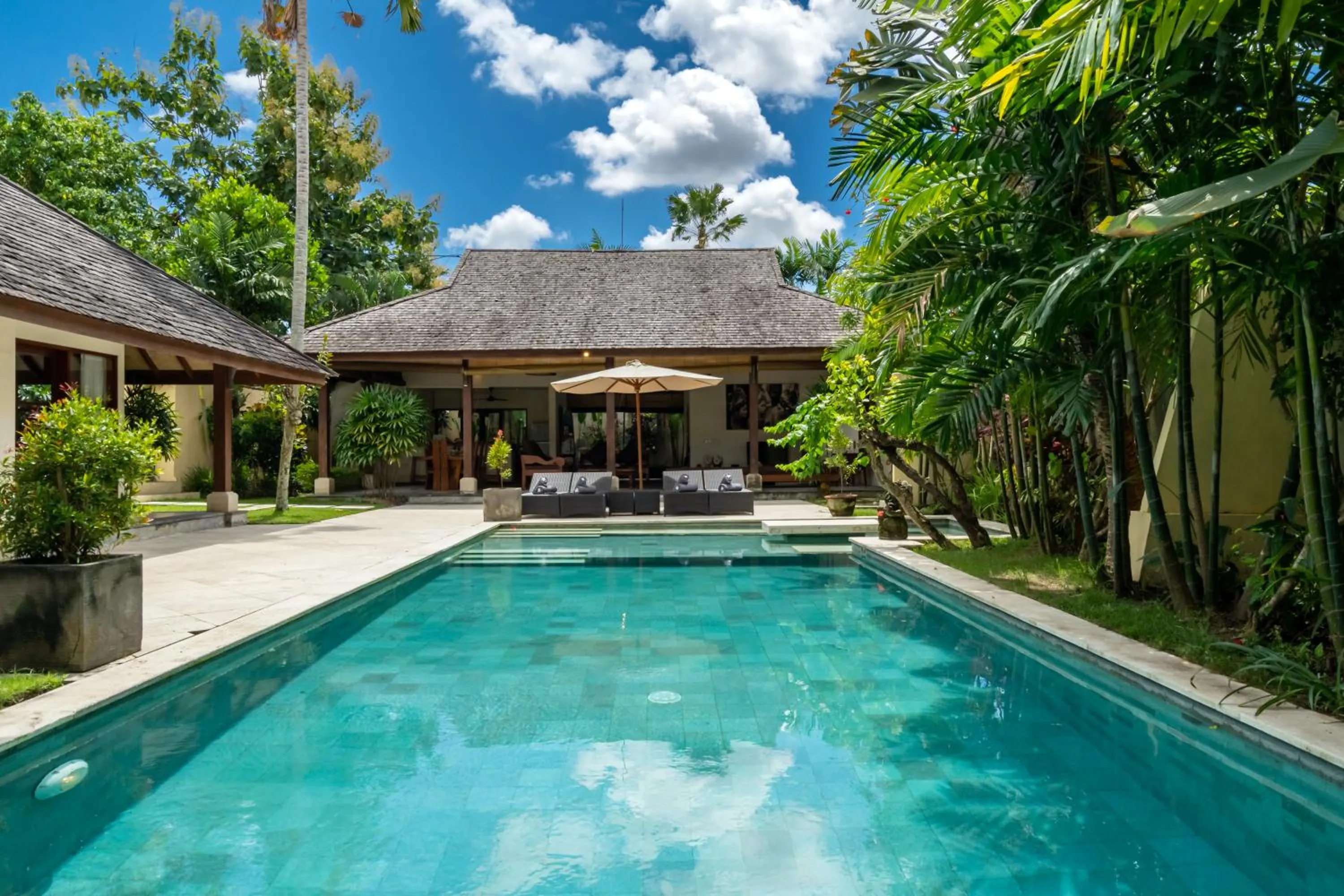 Villa Alroda Antik