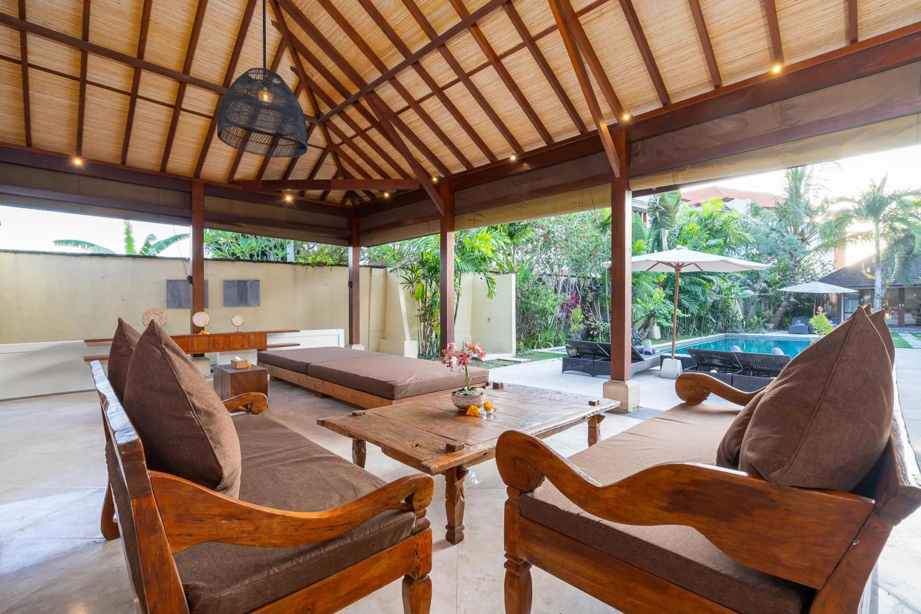 Villa Alroda Antik