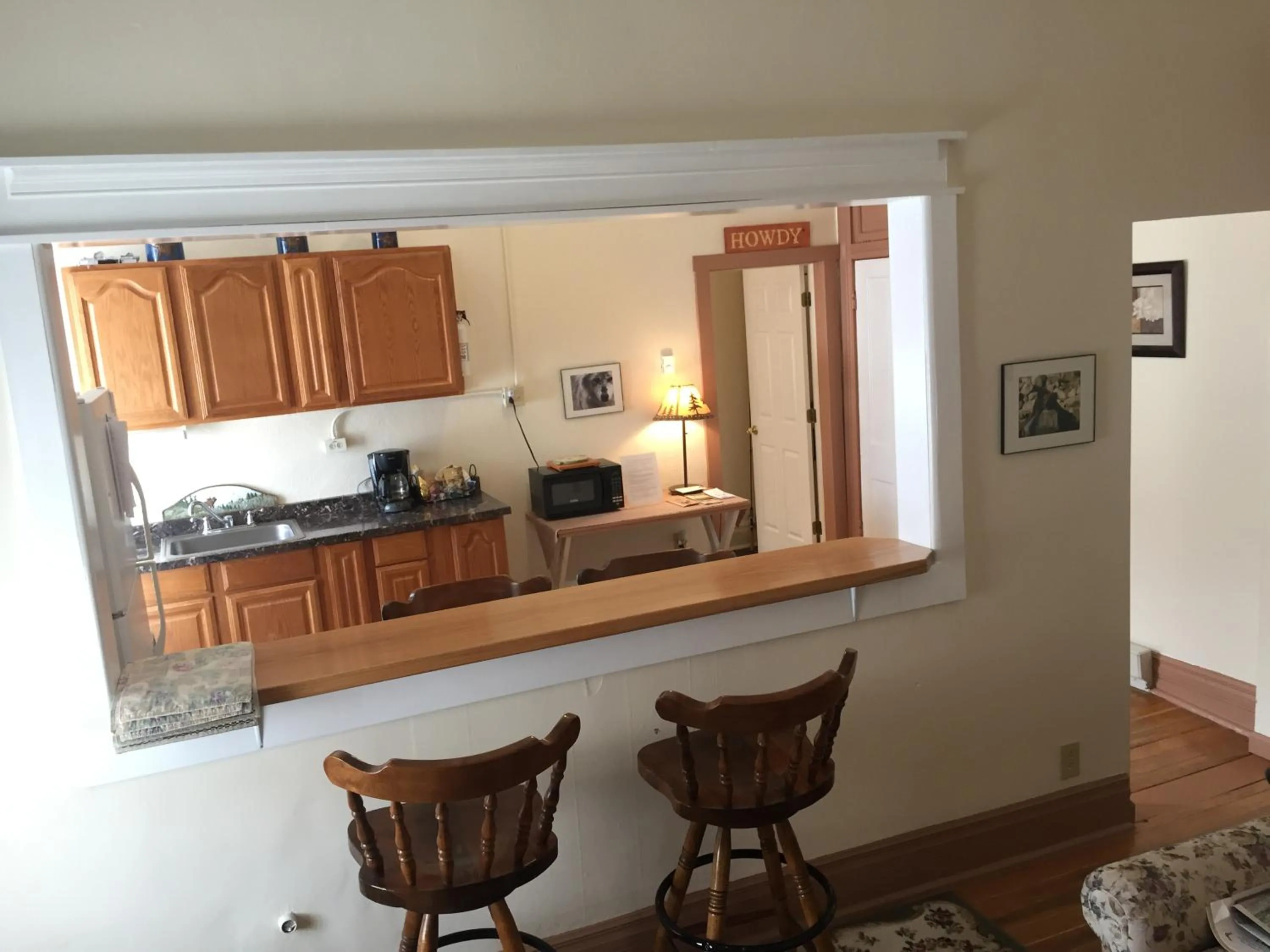 Kitchen or kitchenette in Historic Capitol Hotel Vacation Suites Downtown