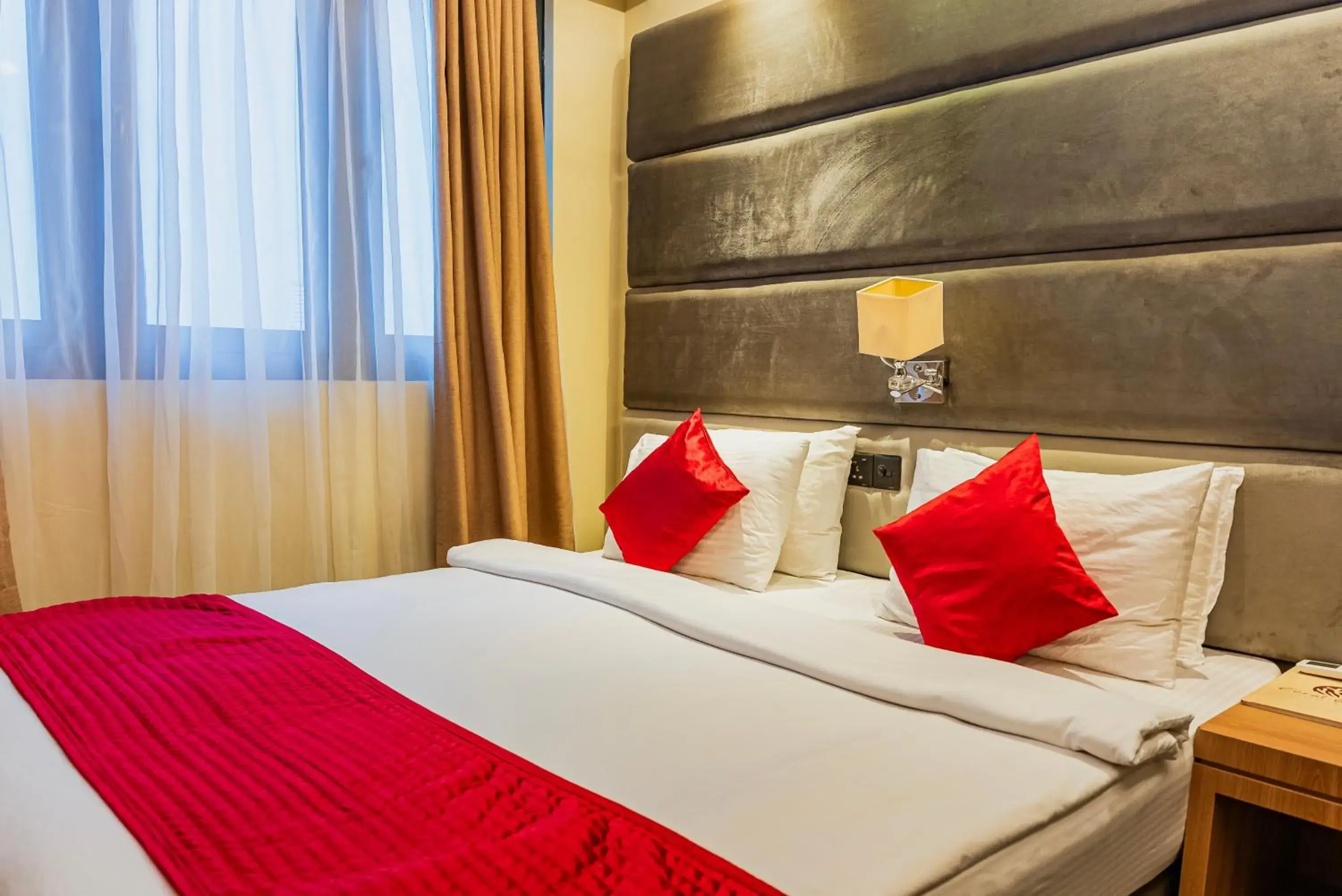 Bed in Coral Grand Beach & Spa Bed in Coral Grand Beach & Spa