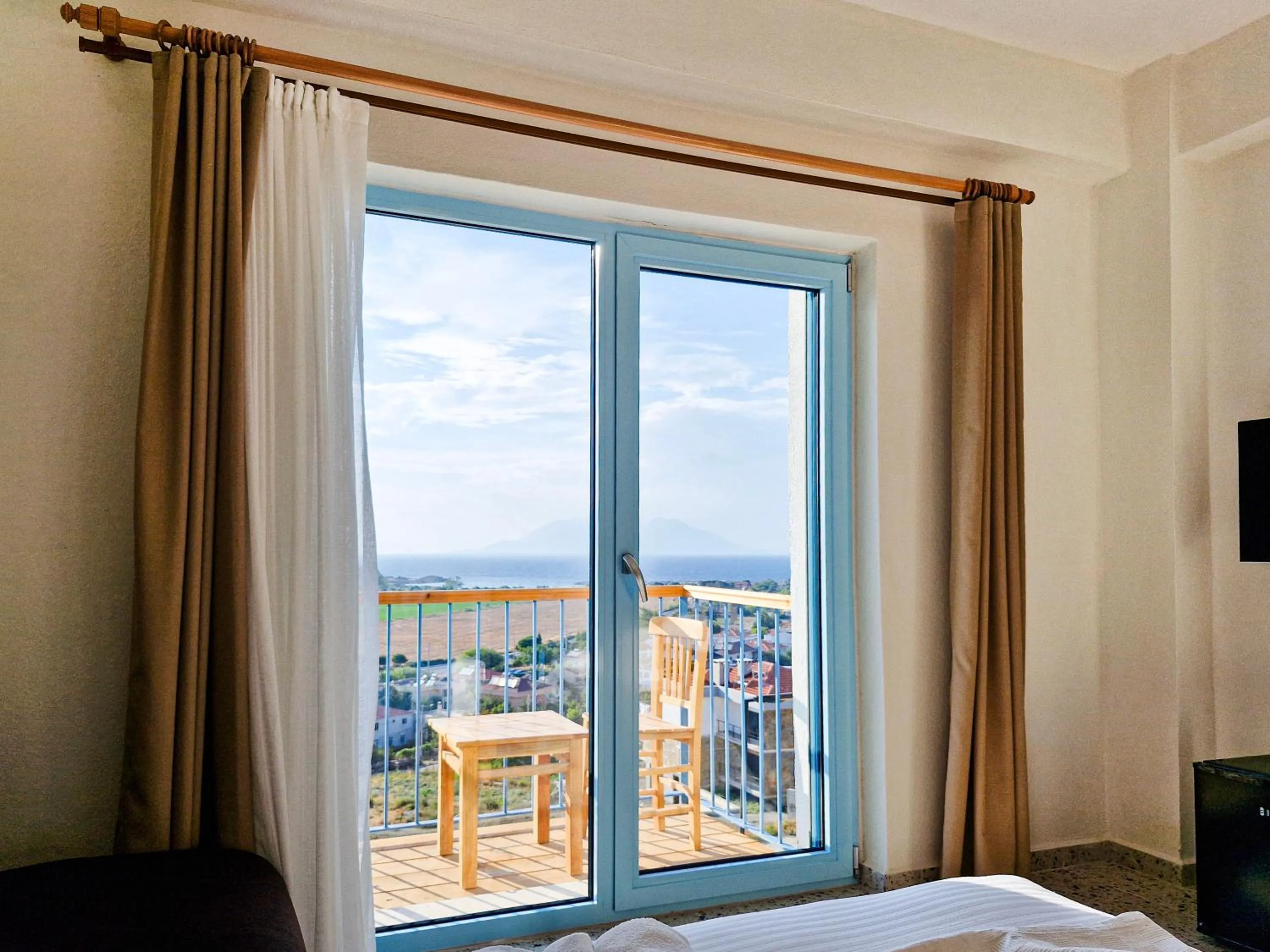 Sea view, Bed in Fengari Ada Evi