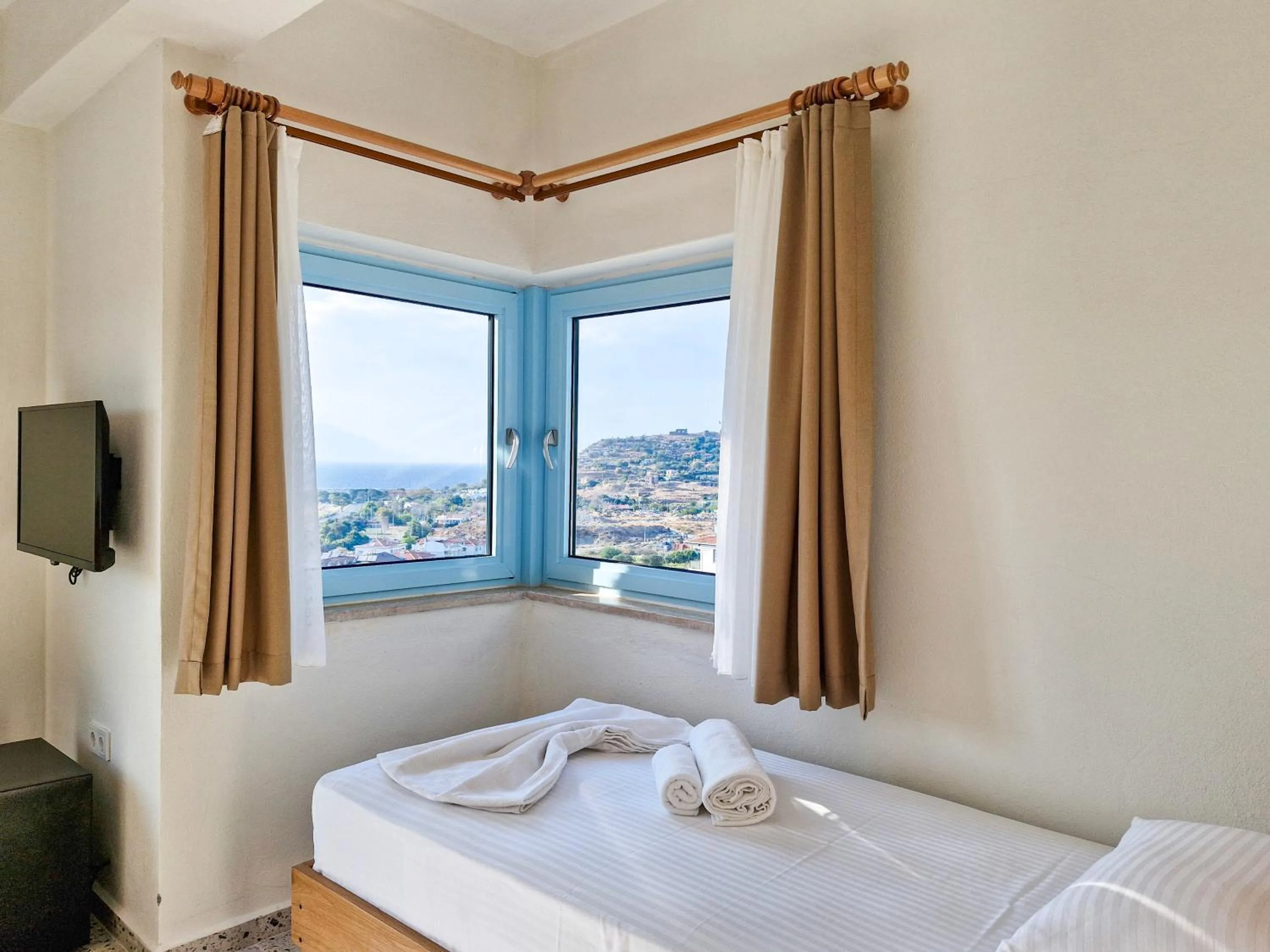 Sea view, Bed in Fengari Ada Evi