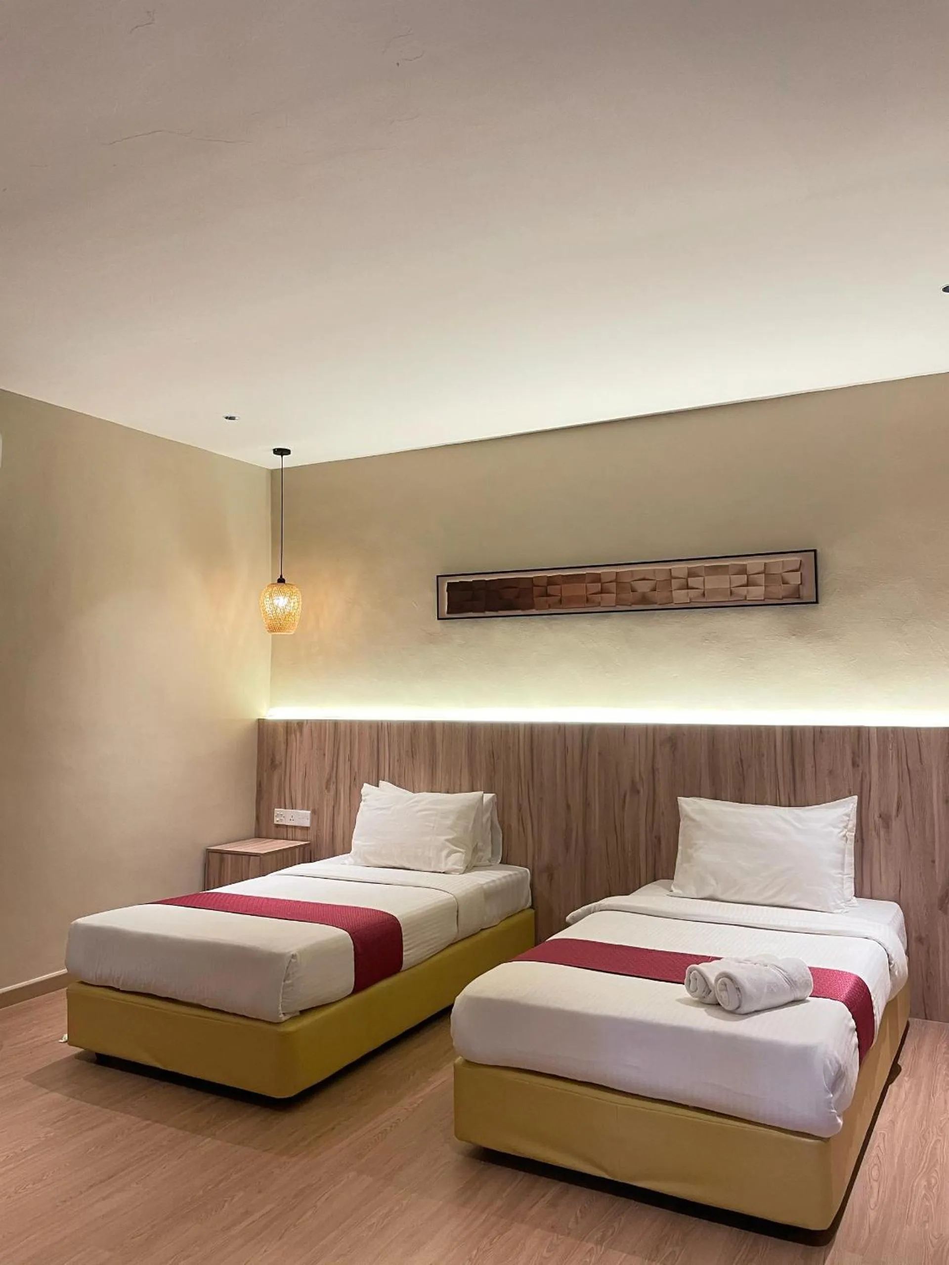 Bed in Rompin Beach Resorts