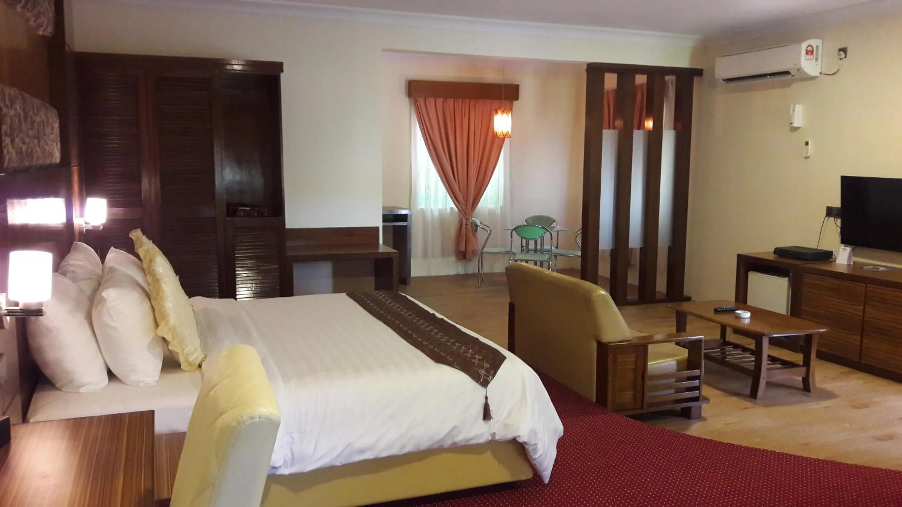 Bed in Rompin Beach Resorts