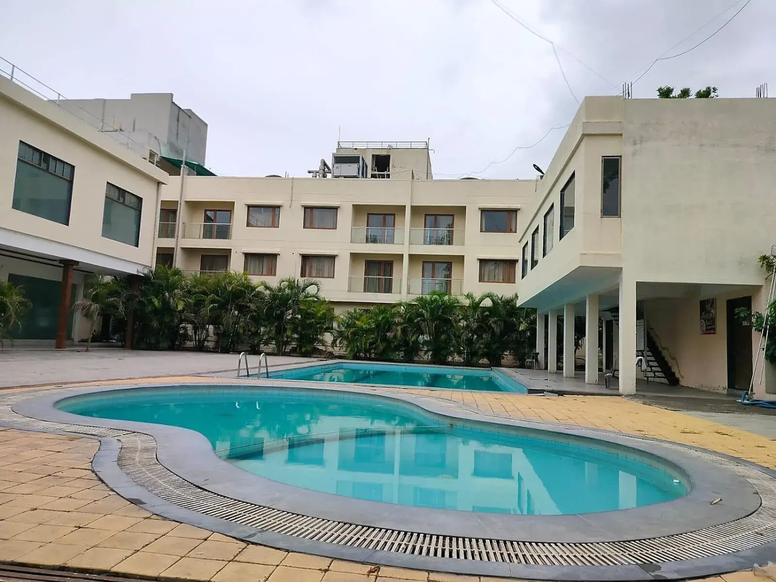 Swimming pool in Pushpak Resort Swimming pool in Pushpak Resort