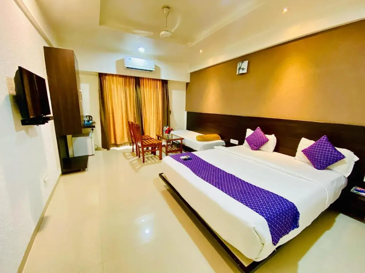 Bed in Pushpak Resort Bed in Pushpak Resort