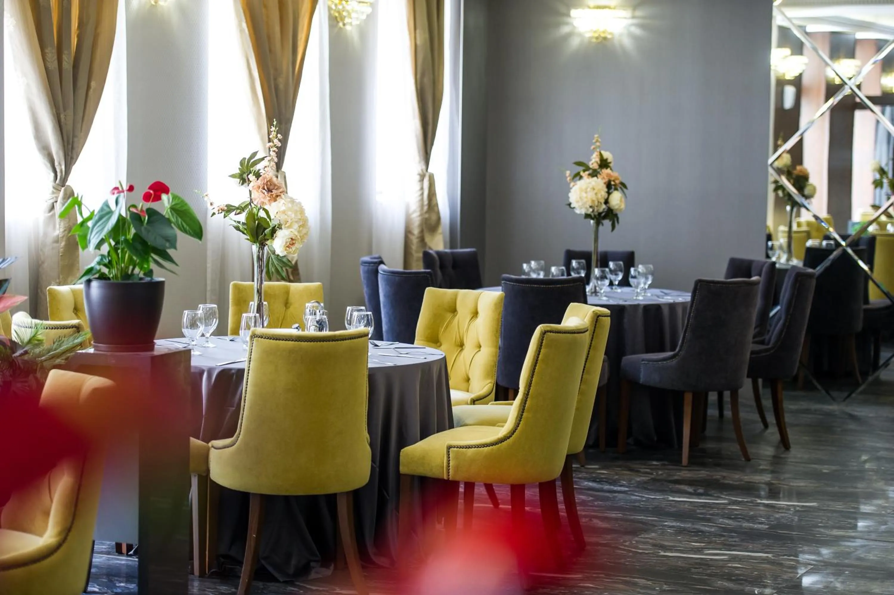 Restaurant/places to eat in Hotel Monte Cristo