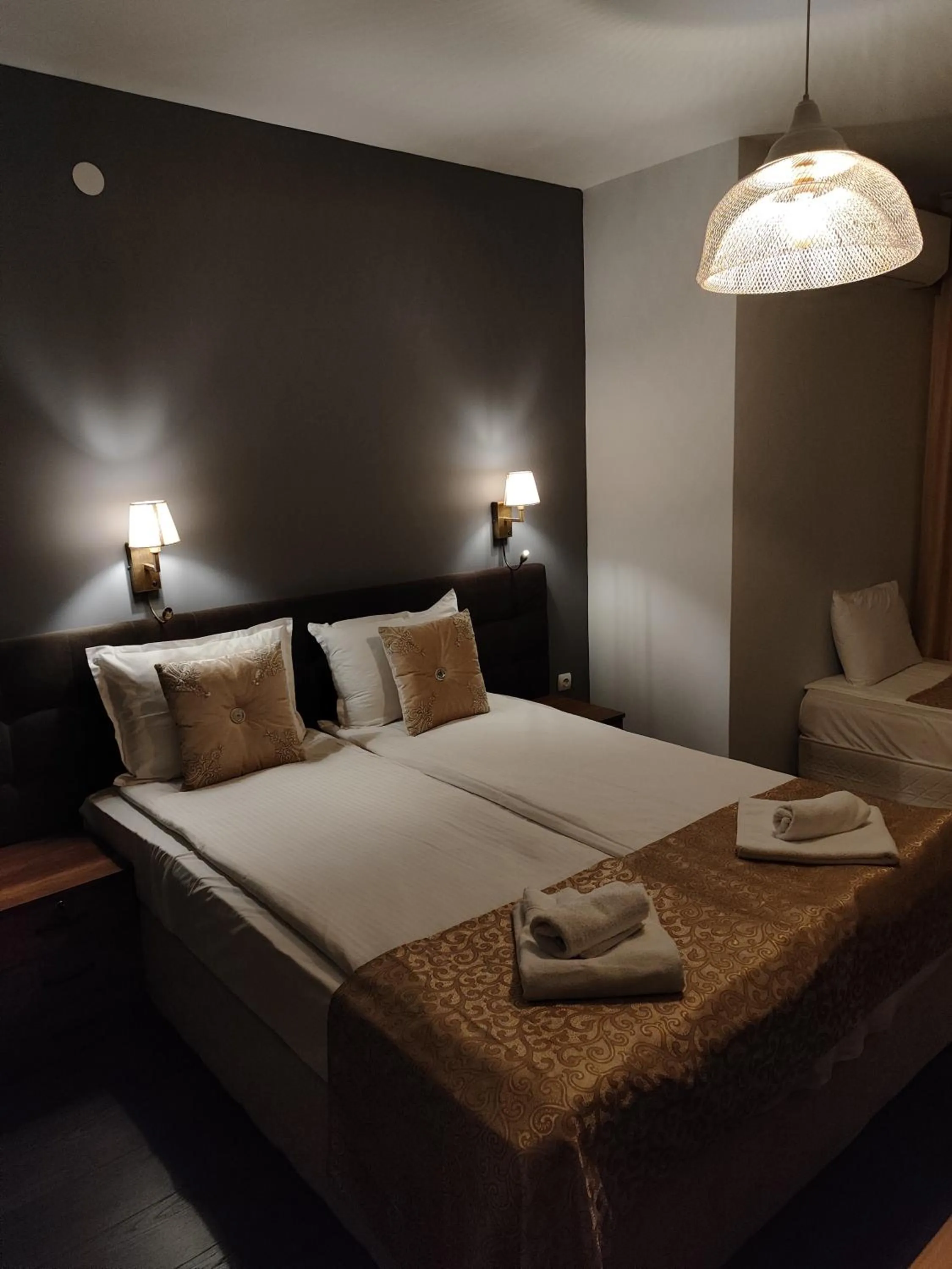 Bedroom, Bed in Hotel Monte Cristo