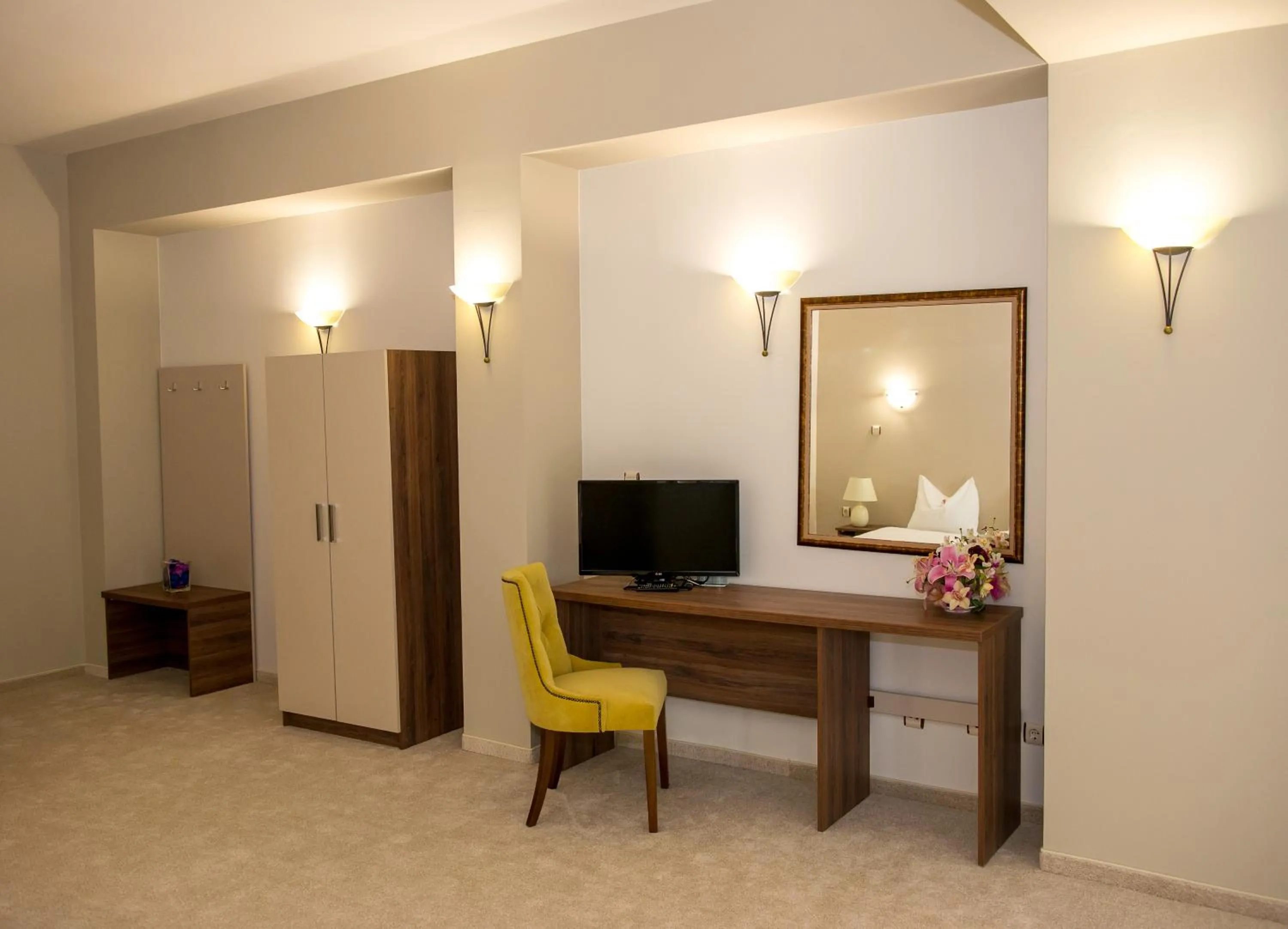 hair dresser in Hotel Monte Cristo