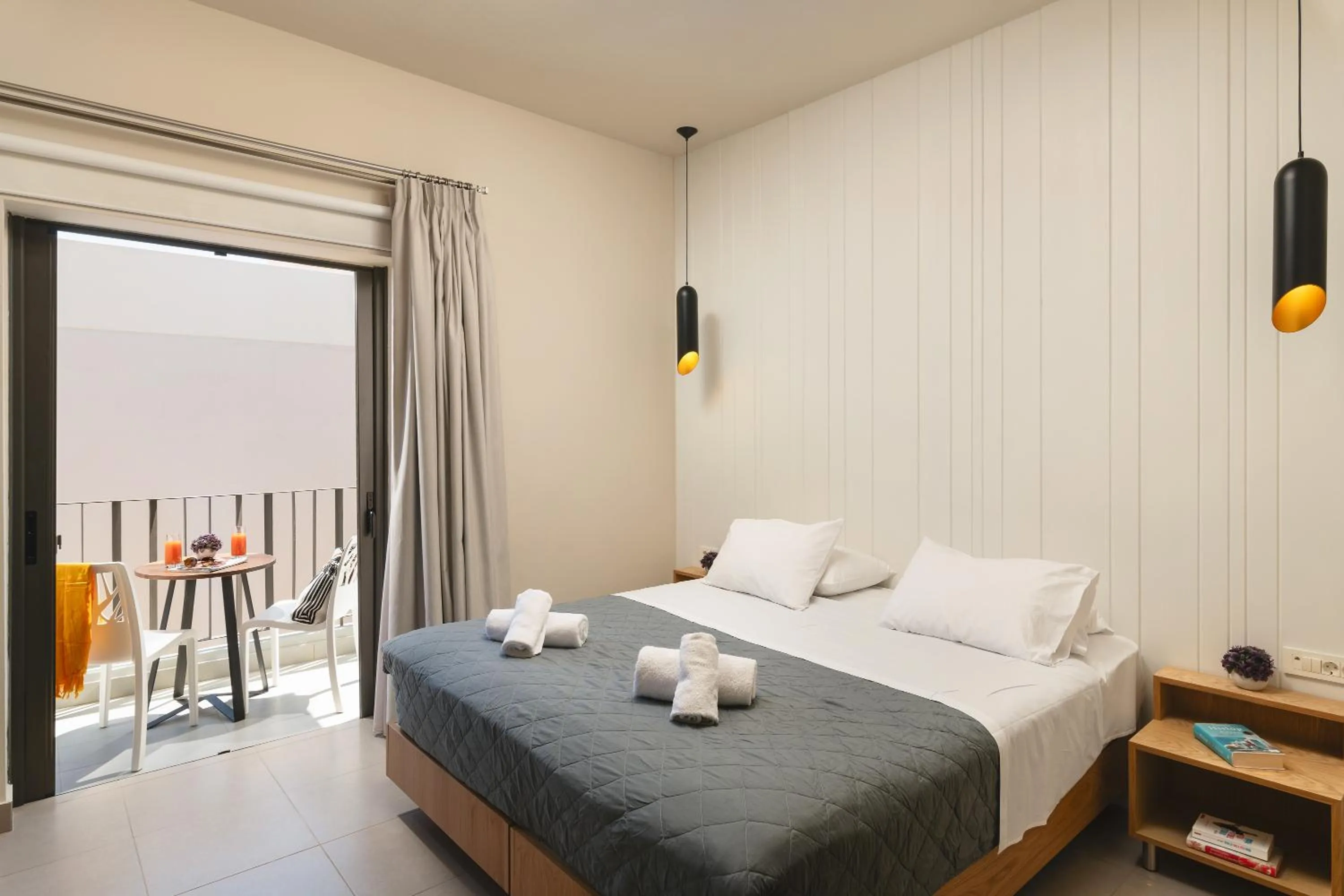 Balcony/Terrace, Bed in Elia Agia Marina Hotel