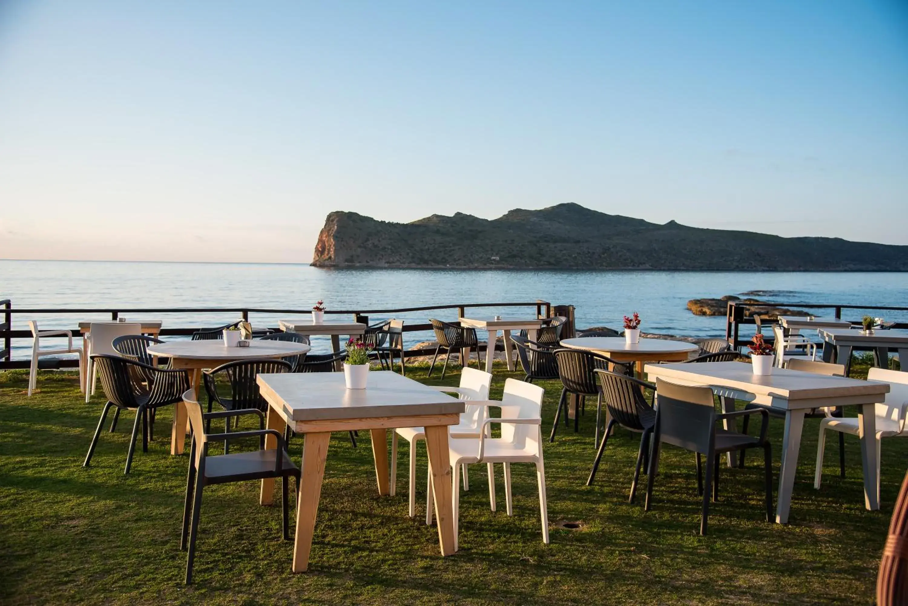 Restaurant/places to eat in Elia Agia Marina Hotel Restaurant/places to eat in Elia Agia Marina Hotel