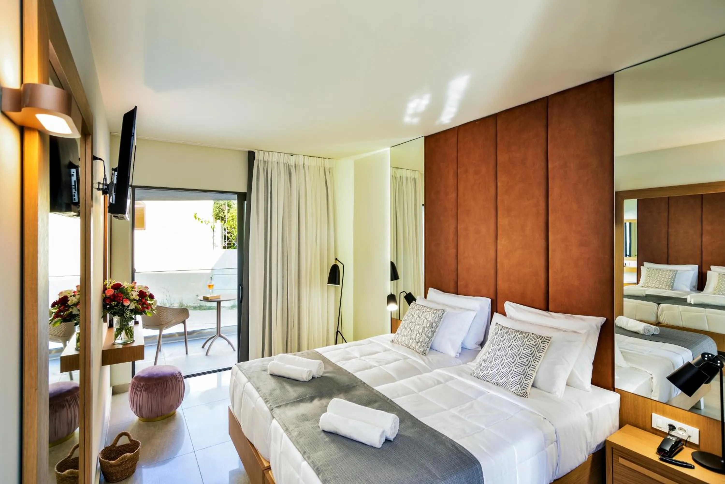 Photo of the whole room, Bed in Elia Agia Marina Hotel