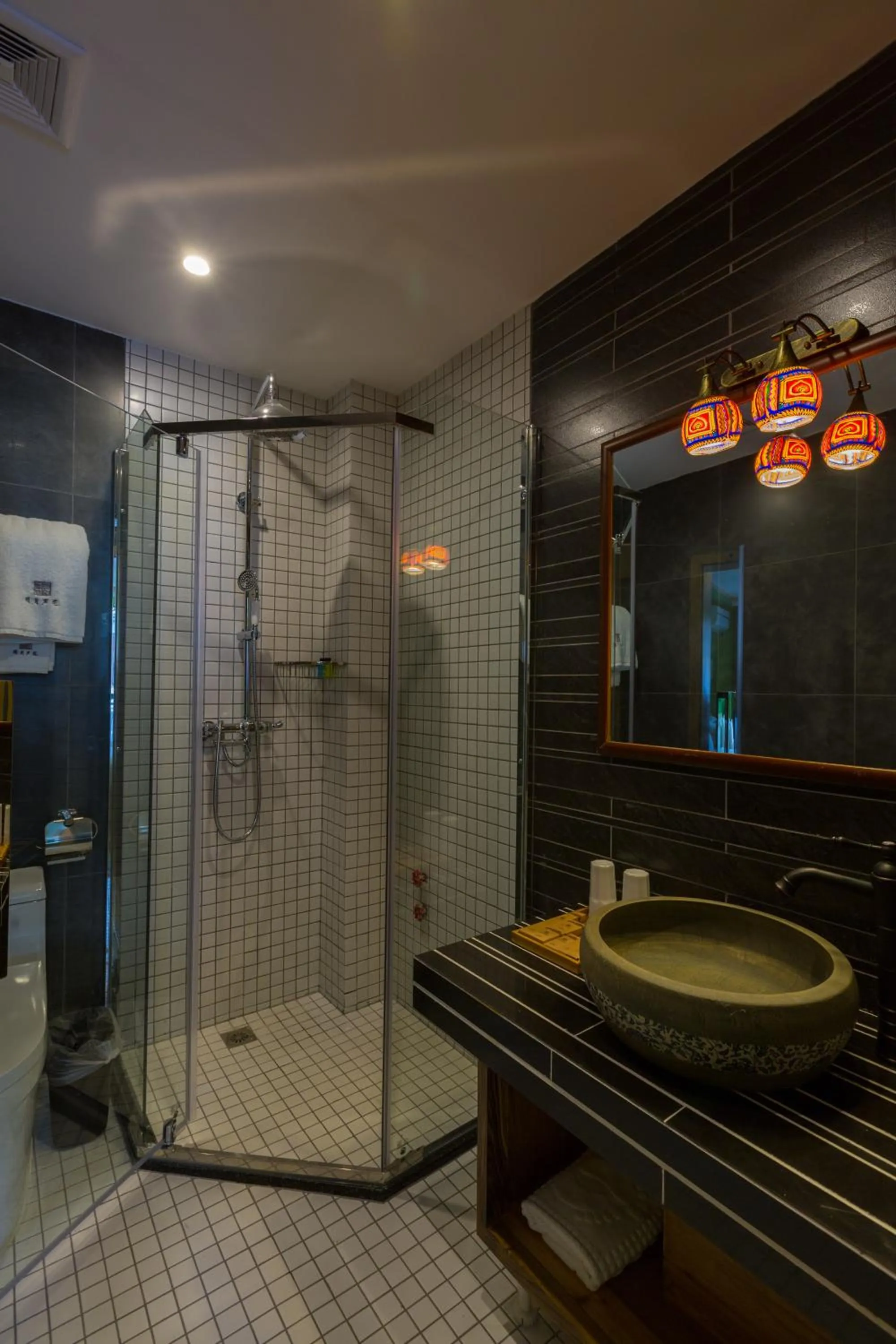 Bathroom in Moon Flower Hotel