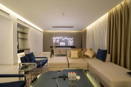 Darent DAMAC Super Luxury Two Bedroom Apartment Olaya