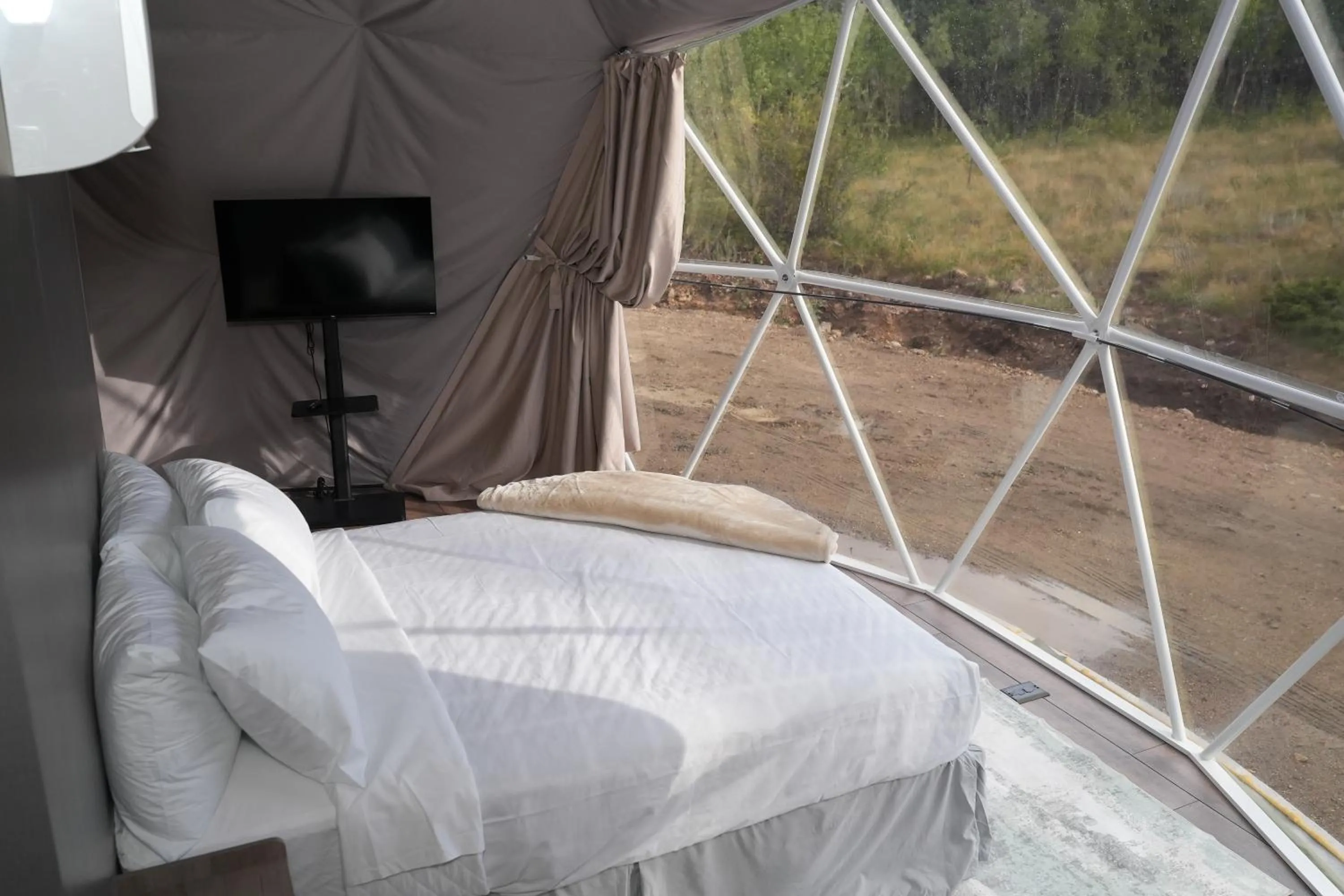 Bed in The Nest at Black Hawk