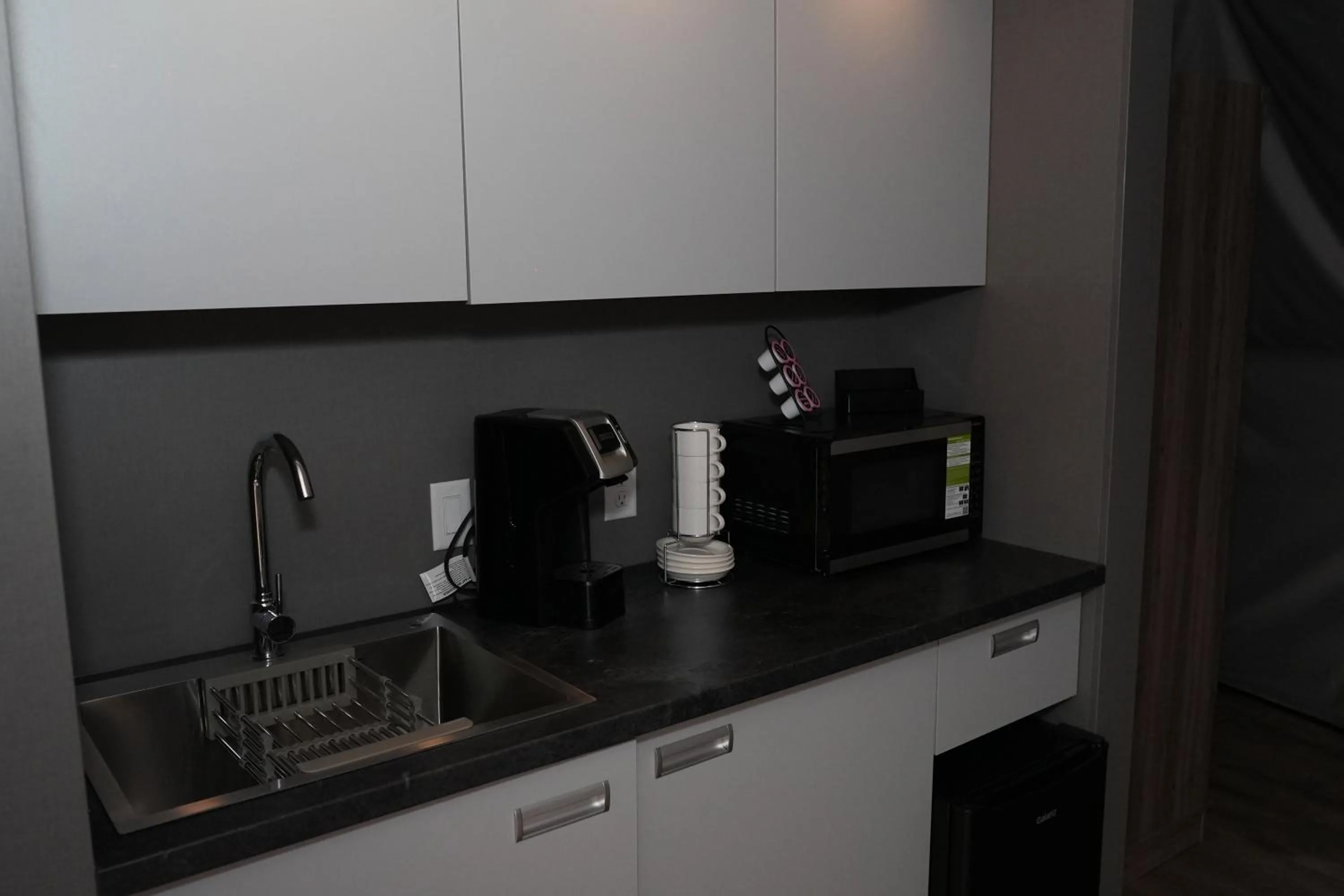 Coffee/tea facilities in The Nest at Black Hawk