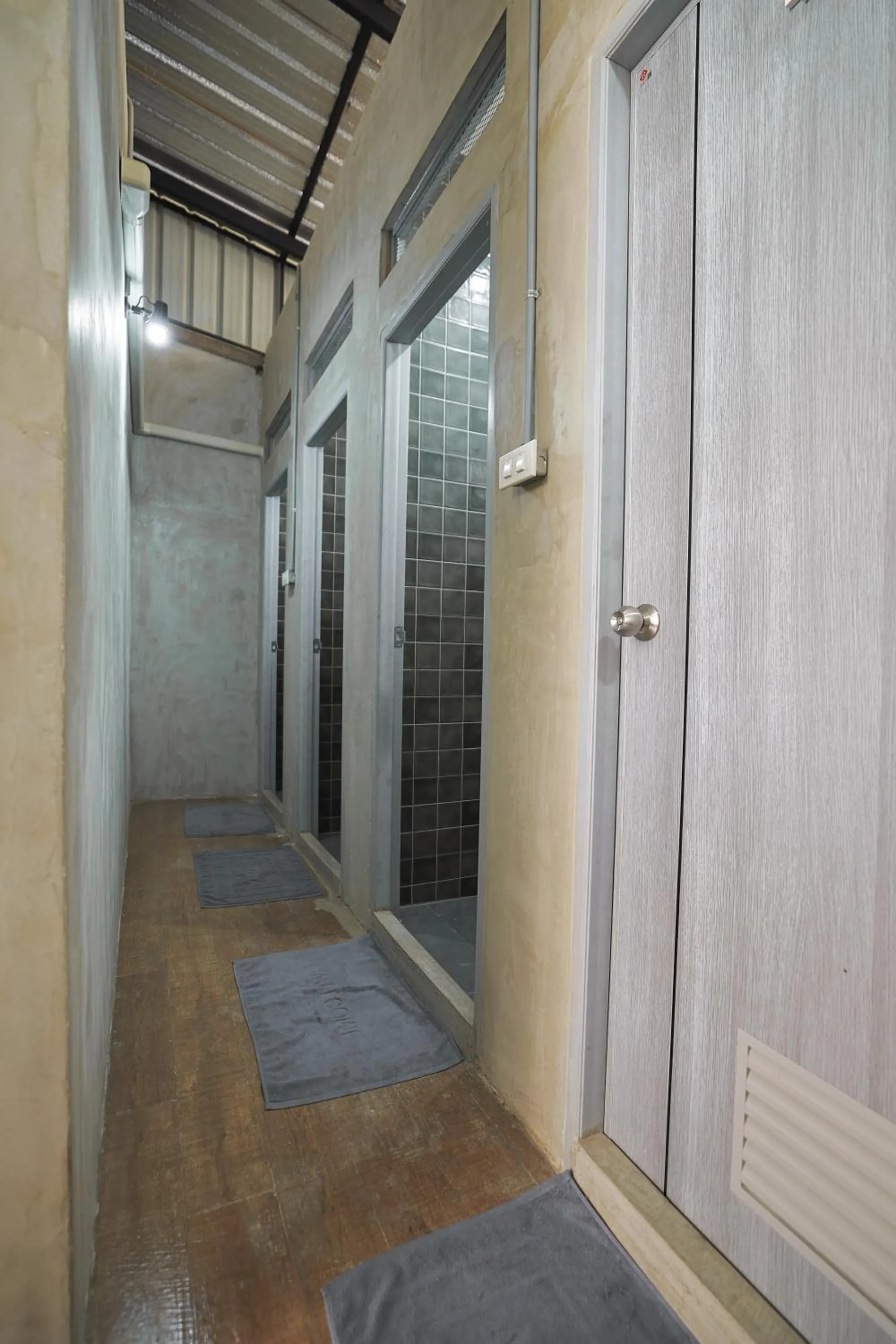 Bathroom in Siam Breeze Inn - Self Check-in