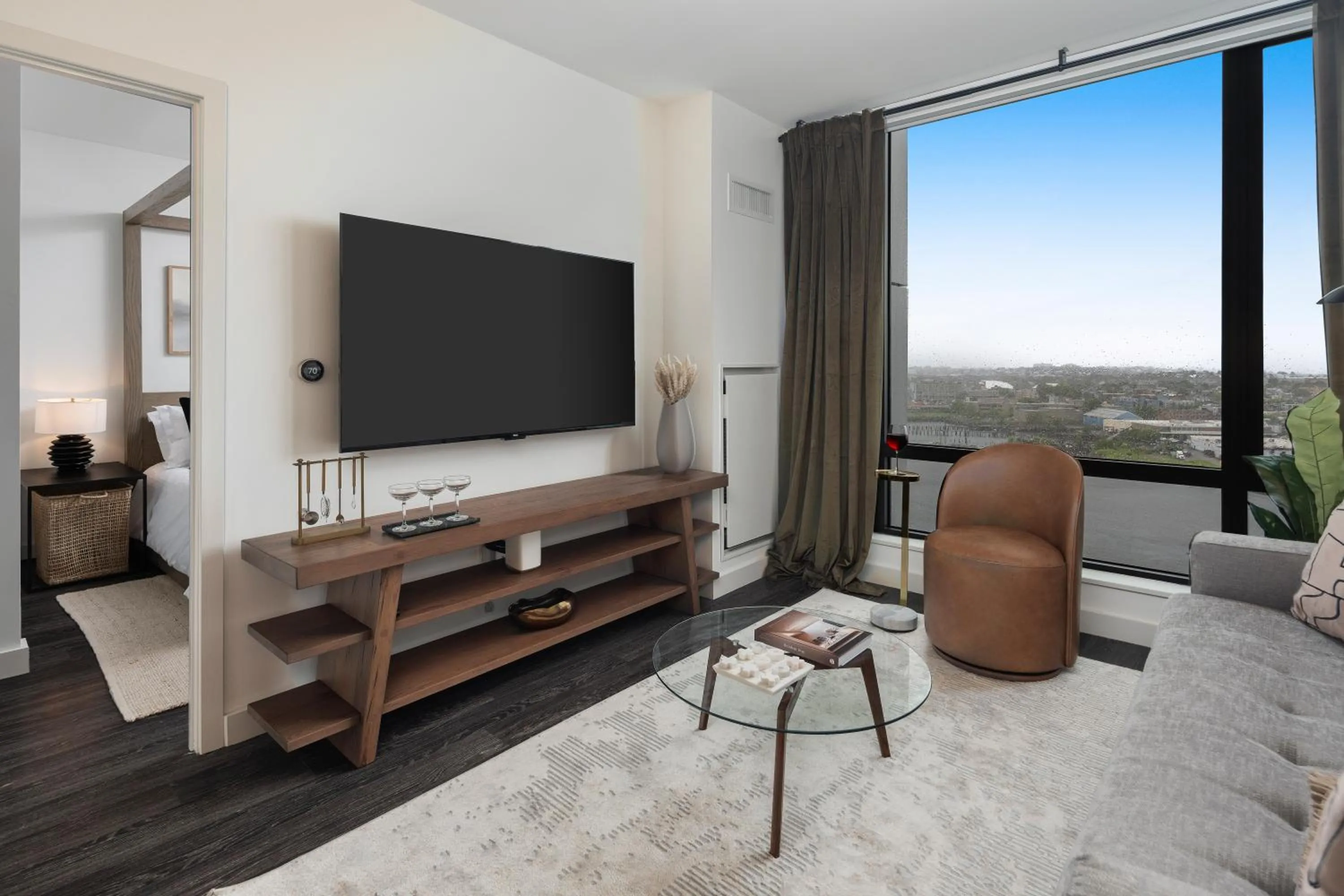 Living room in Luxury Apartments by Hyatus Downtown Boston