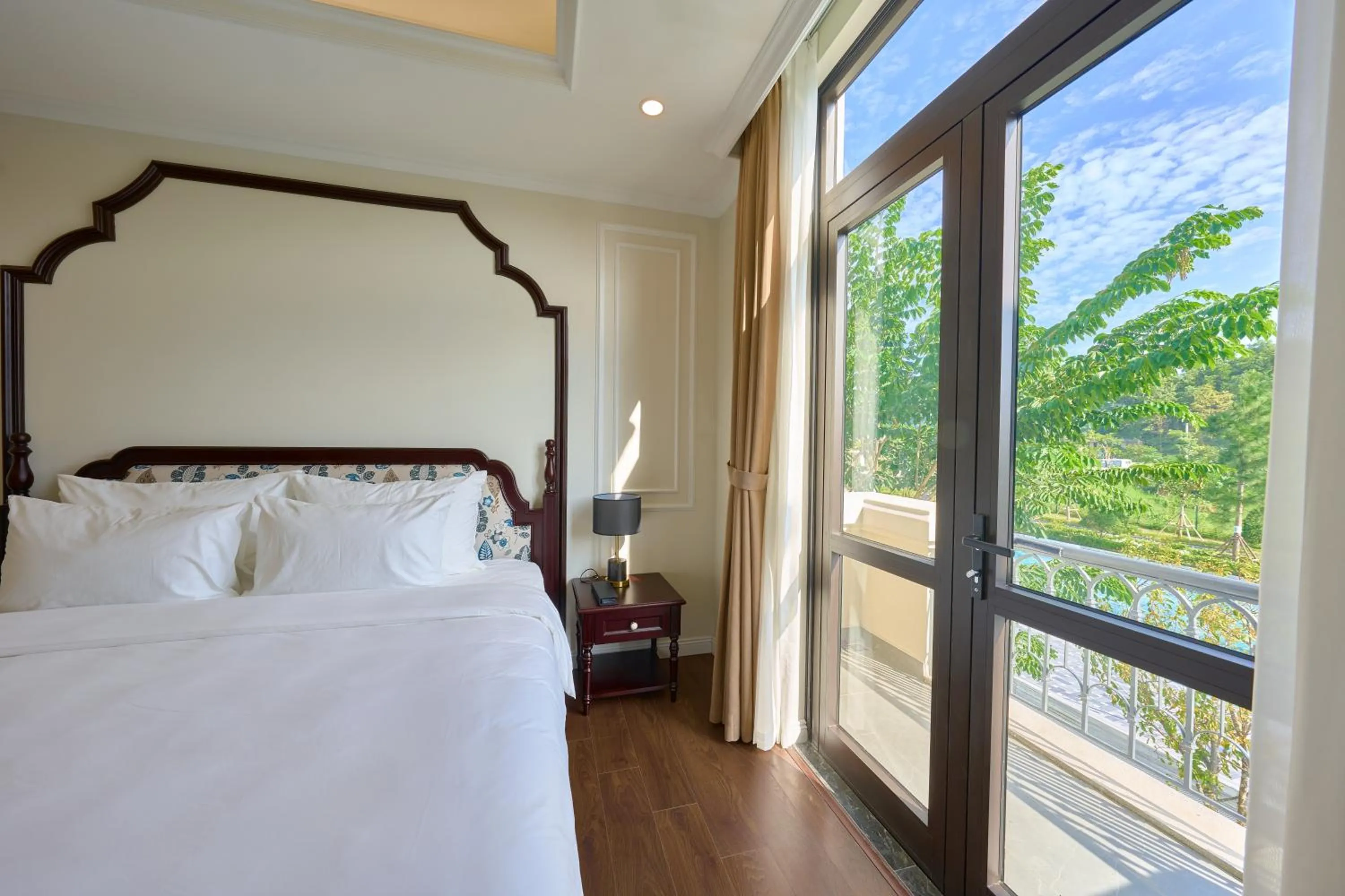 Bed in Venusgiti Hot Spring Resort & Spa