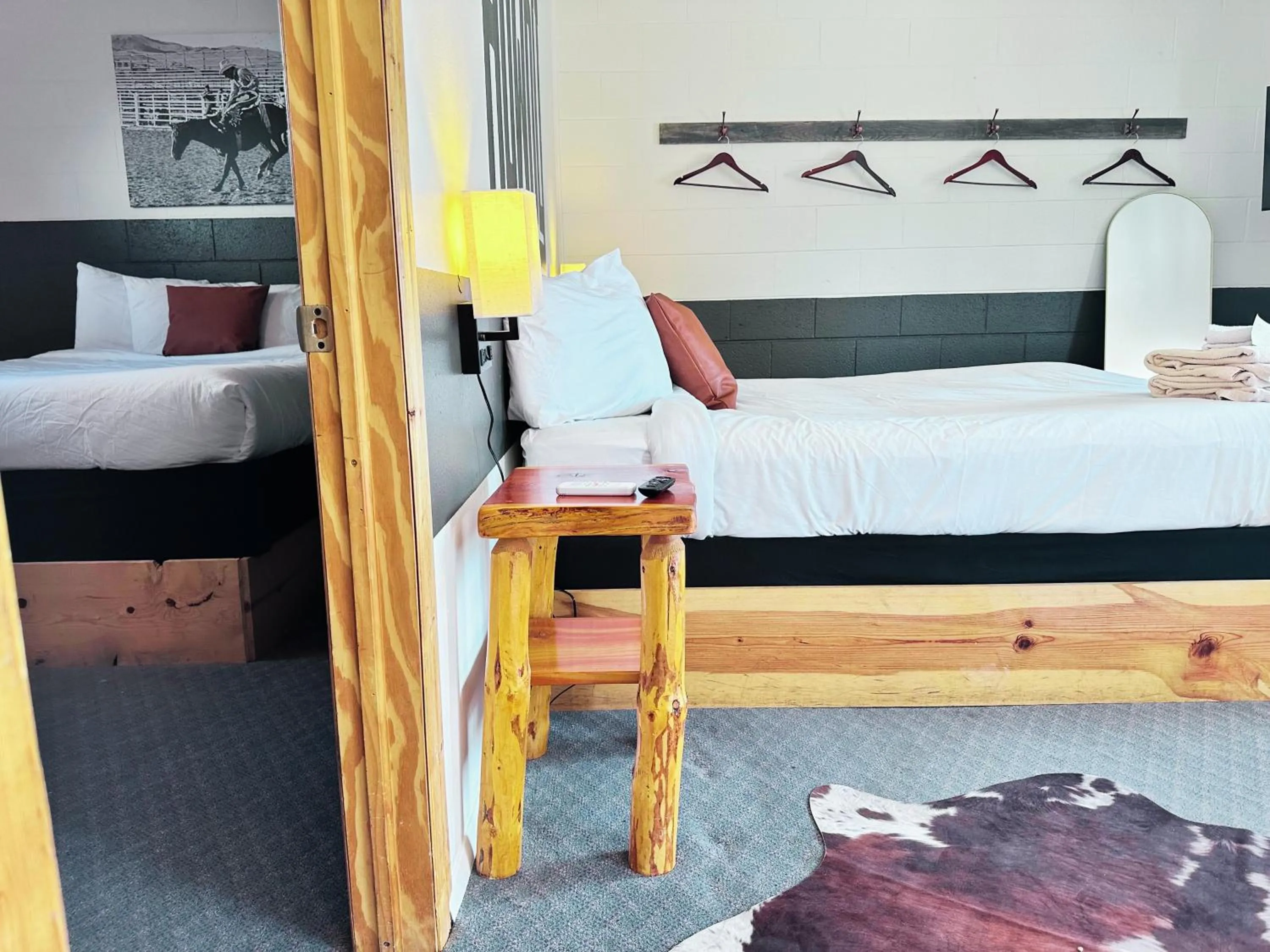 Bed in Elk Antler Inn