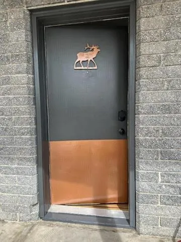 Property building in Elk Antler Inn