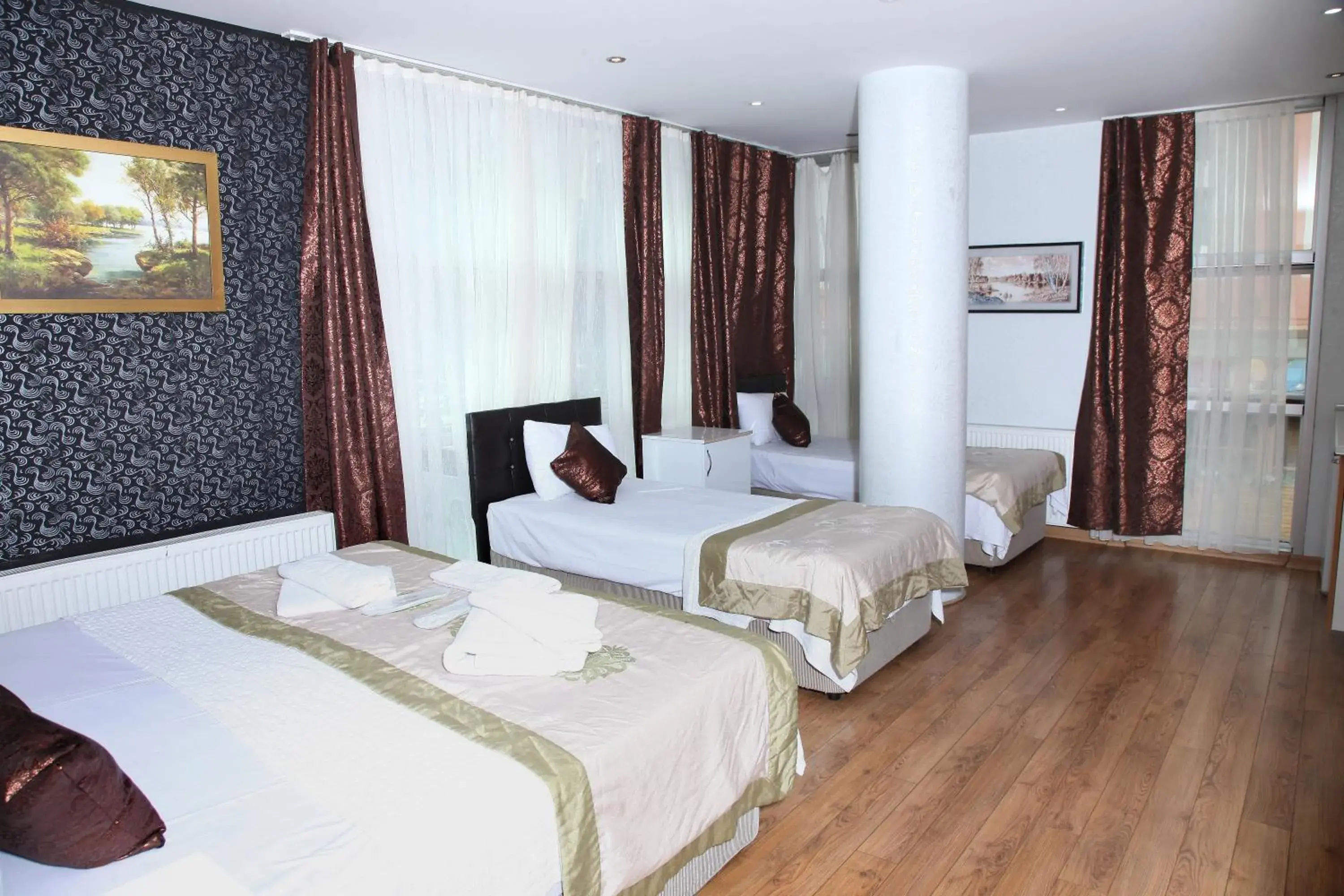 Bed in garden hill hotel Bed in garden hill hotel