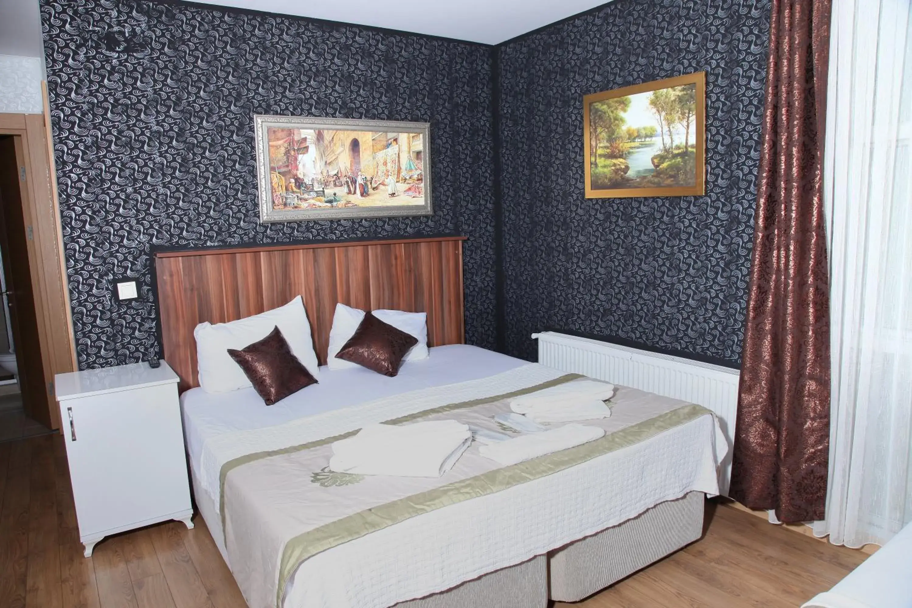 Bed in garden hill hotel Bed in garden hill hotel