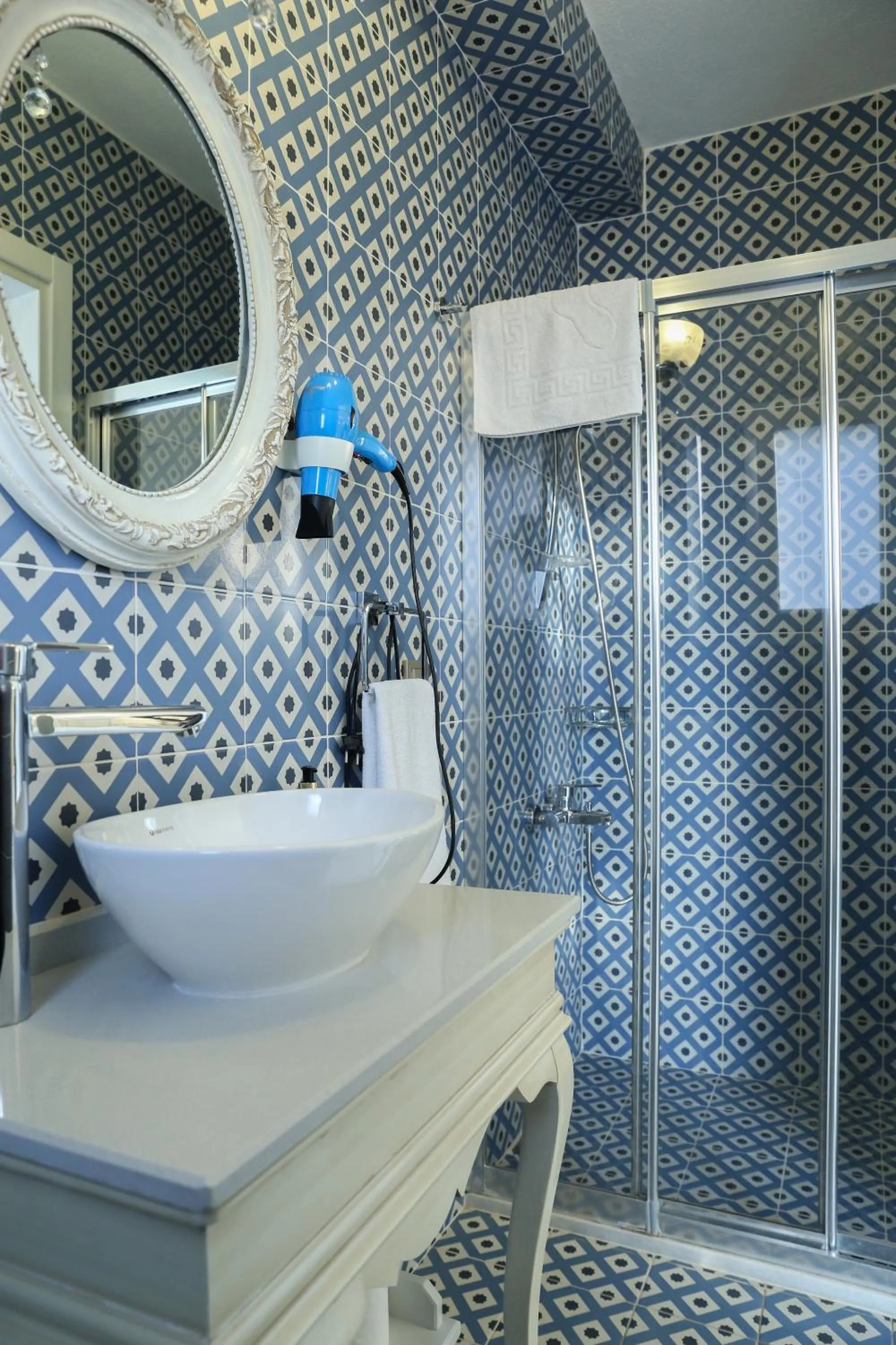 Shower in Dantela Butik Hotel