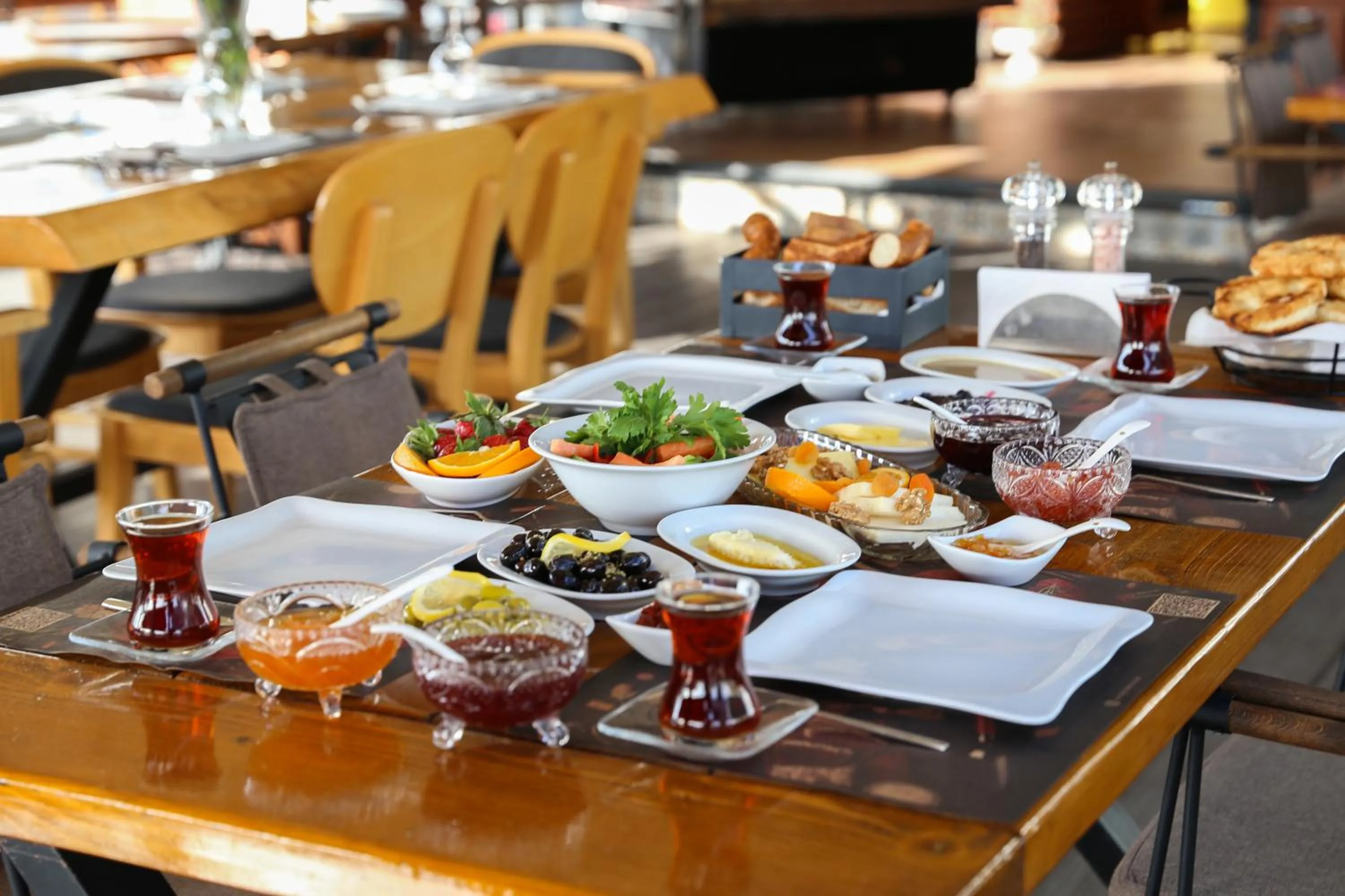 Restaurant/places to eat in Dantela Butik Hotel