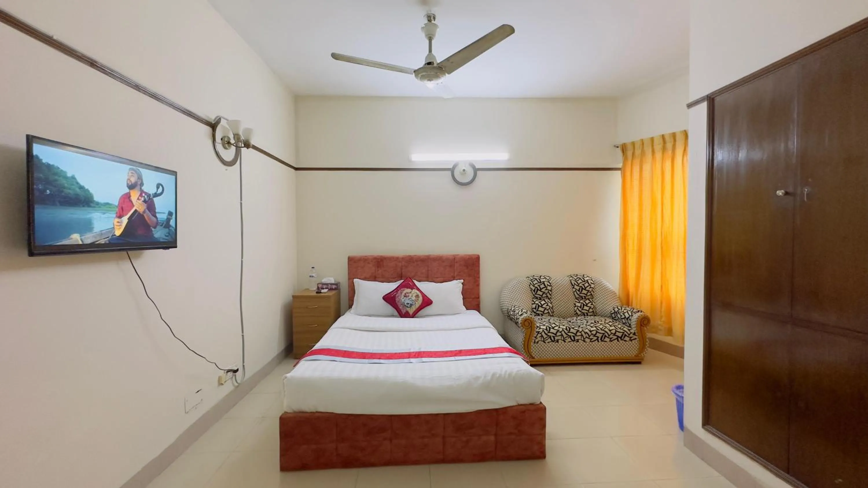 Deluxe Single Room - single occupancy in Hotel Dhaka City Inn