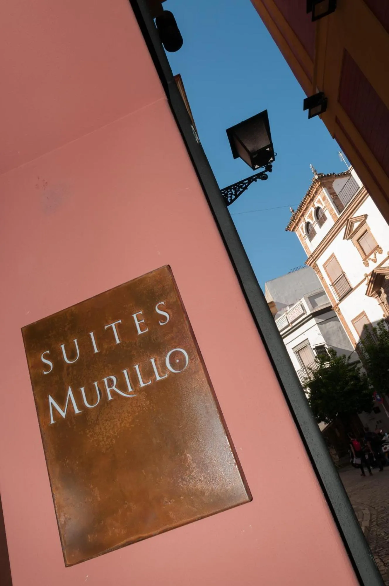 Property logo or sign in Suites Murillo Catedral