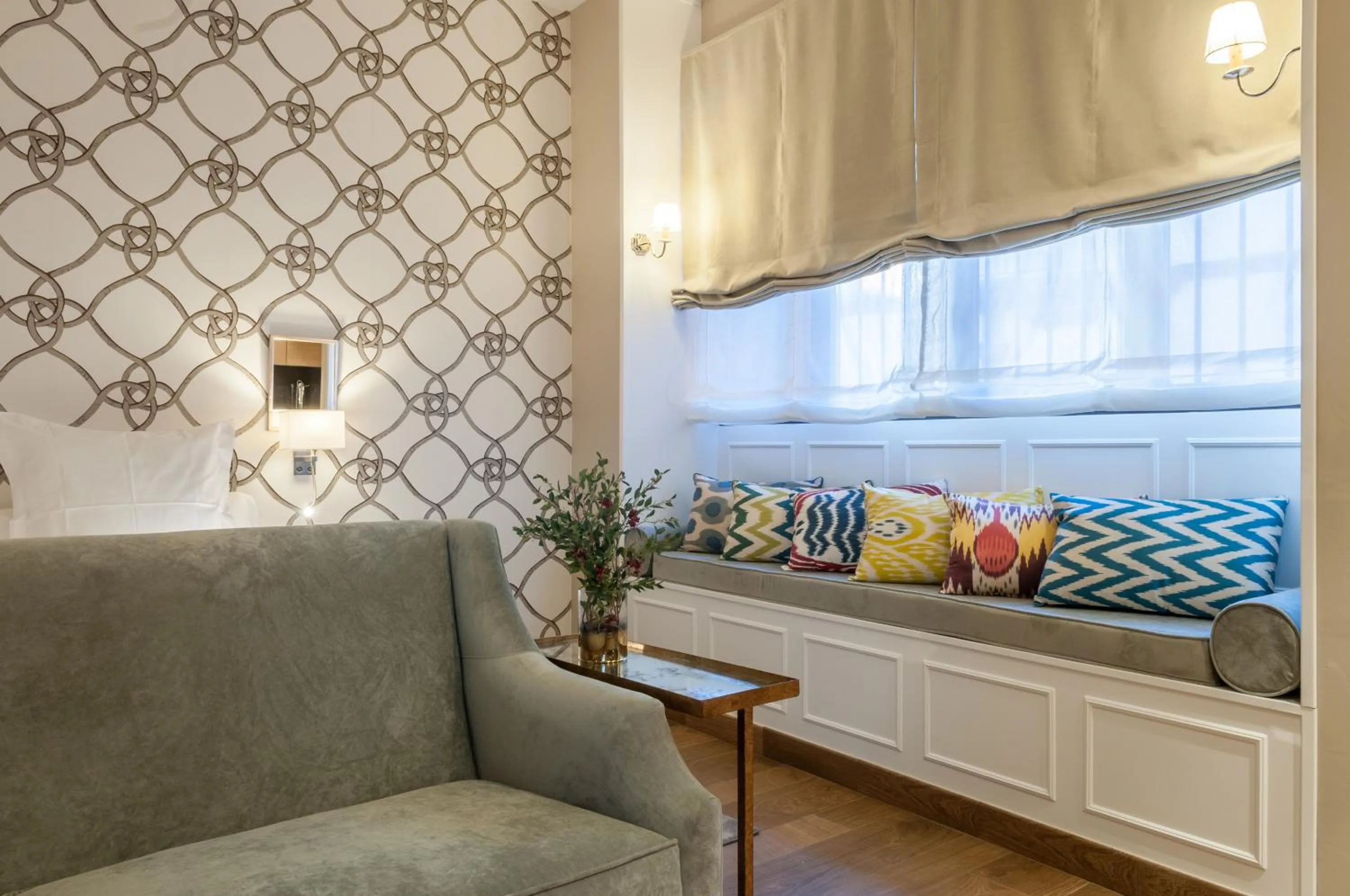 Bedroom in Suites Murillo Catedral