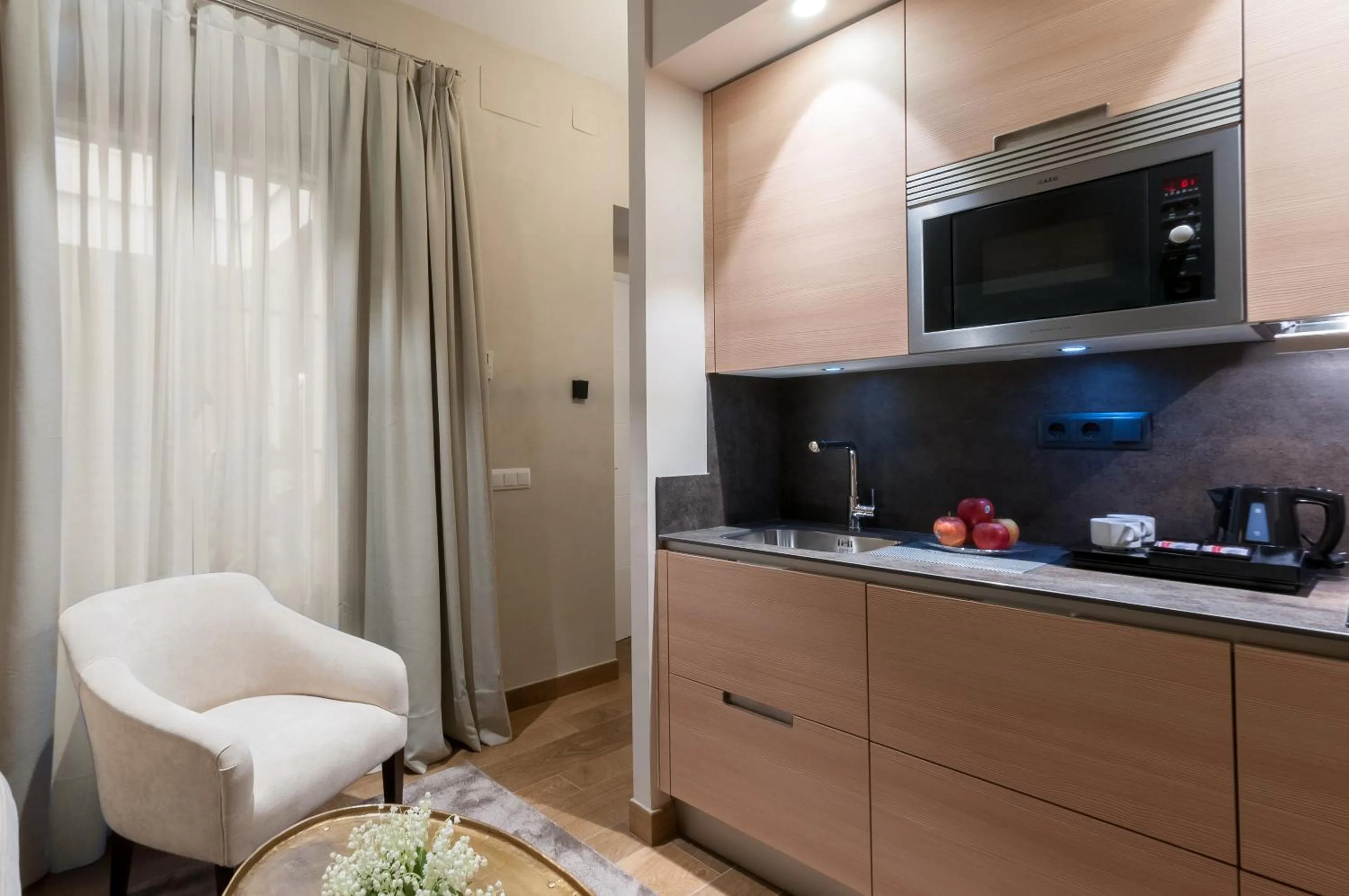 Kitchen or kitchenette in Suites Murillo Catedral