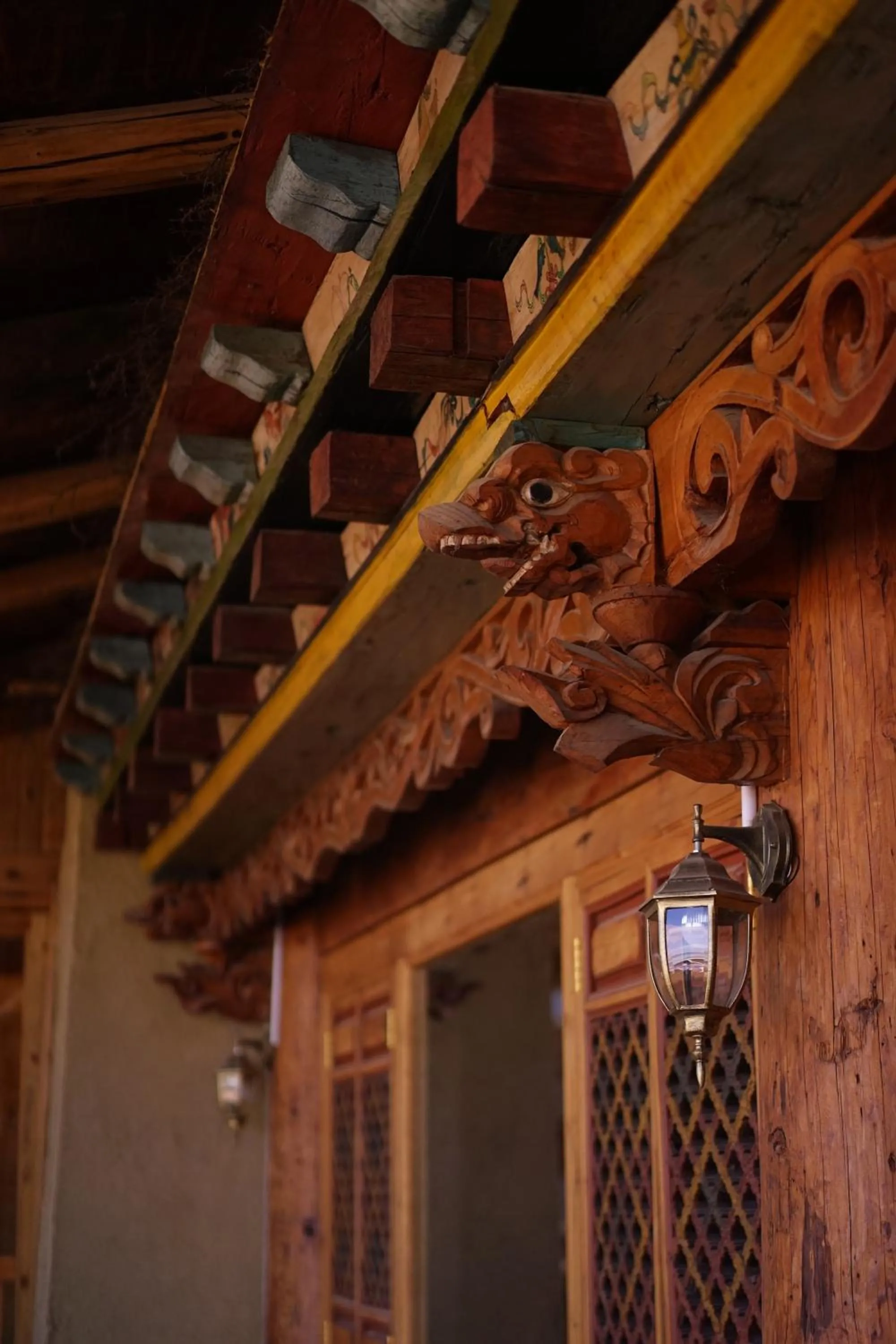 Courtyard Shangri-la 藏舍小院