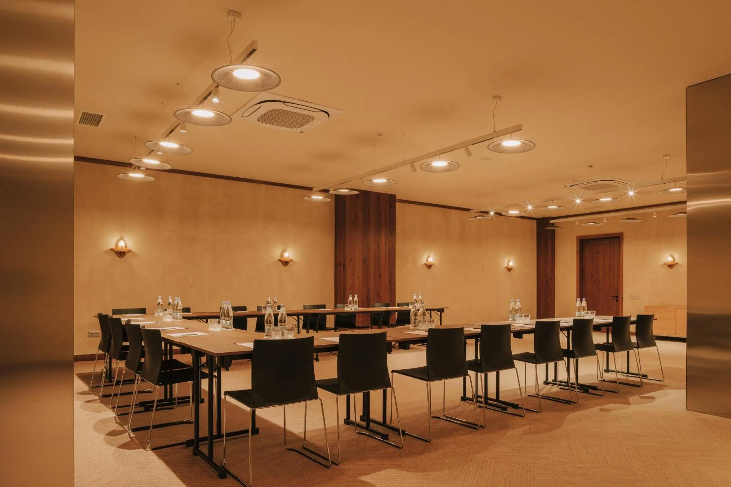 Meeting/conference room in Pabellon Hotel