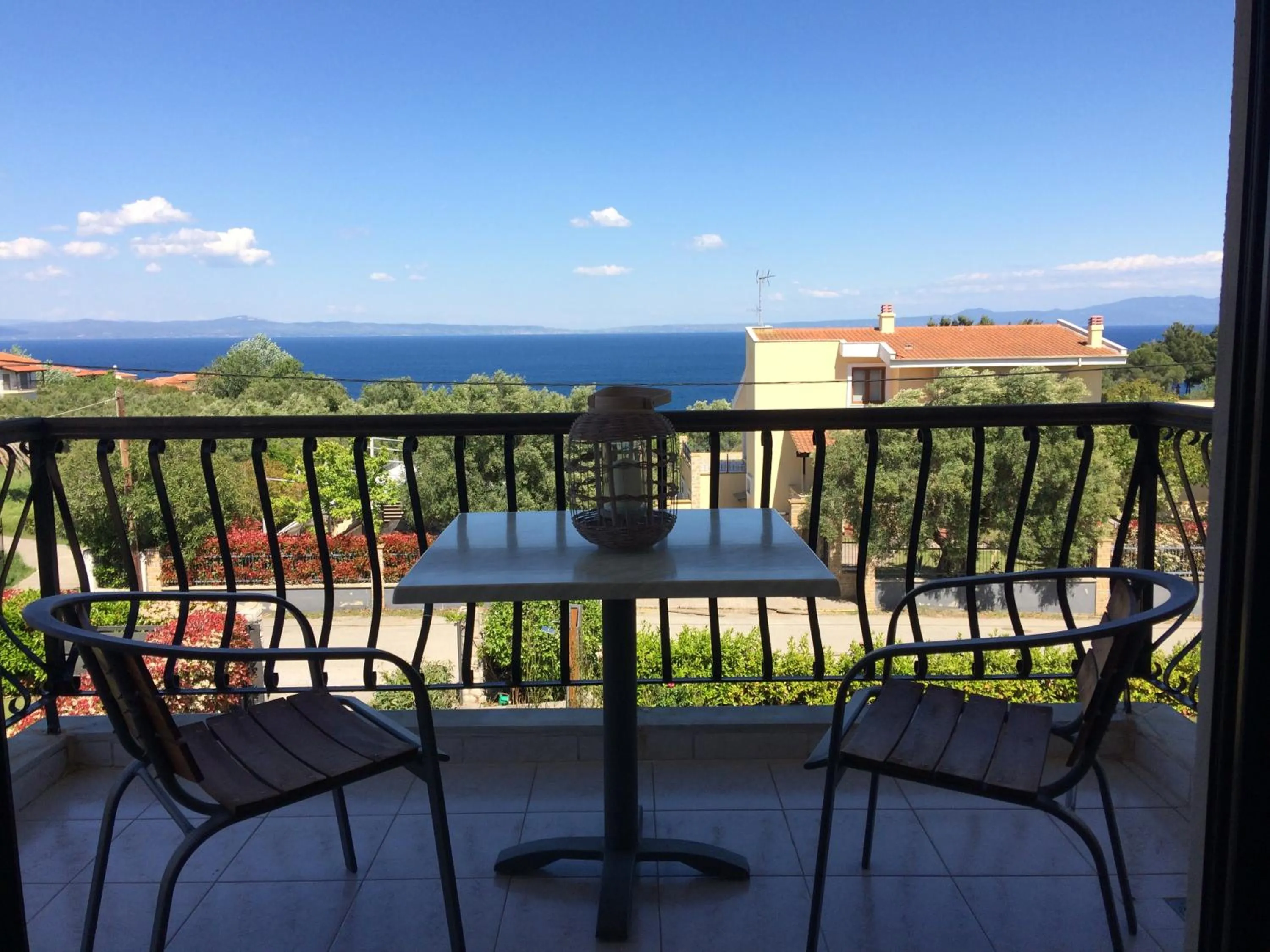 Sea view in Marios Garden House