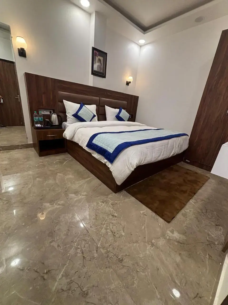 Superior Double Room in Hotel Kuber International-IGI Airport Delhi Superior Double Room in Hotel Kuber International-IGI Airport Delhi