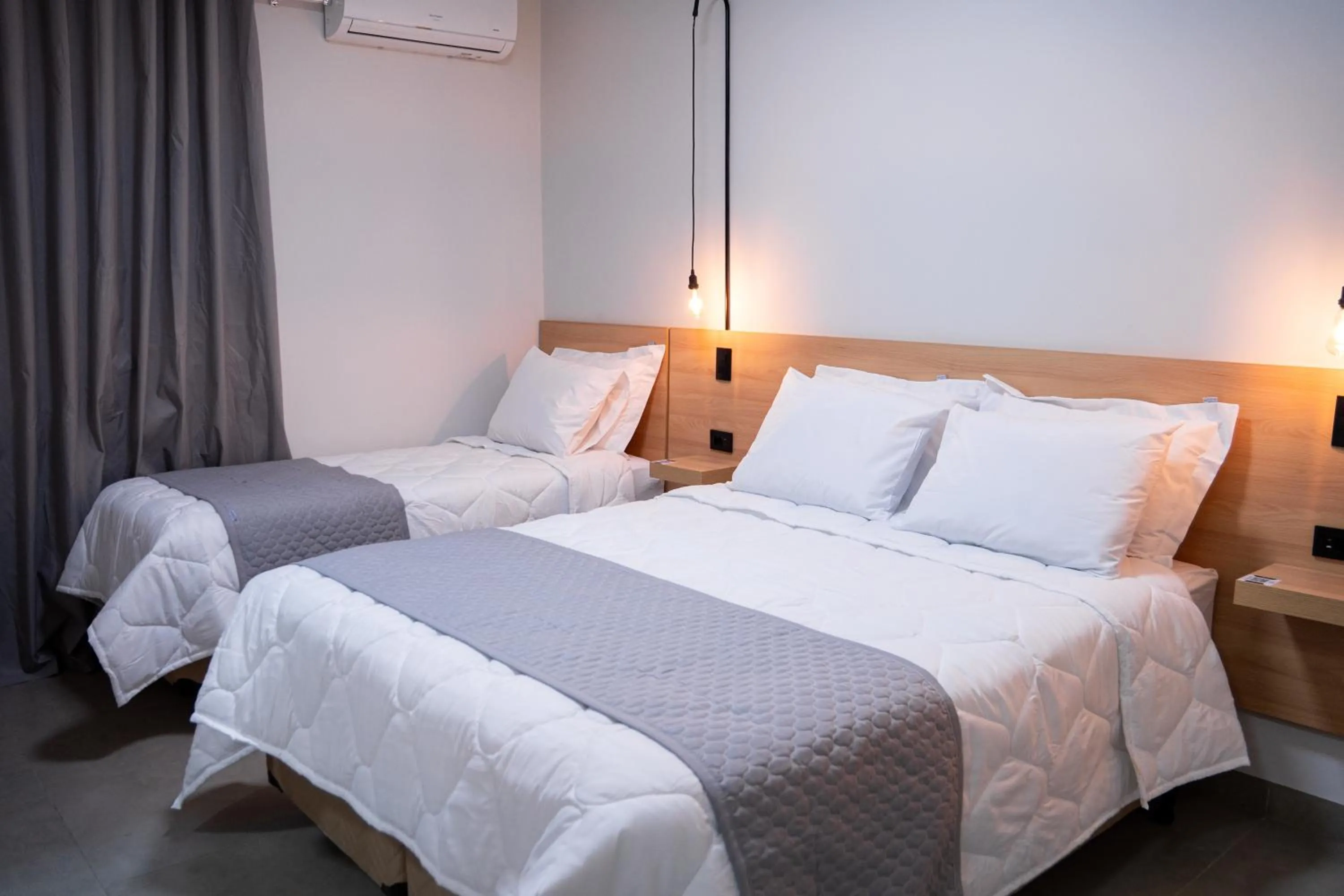 Triple Room - single occupancy in Terraço Plaza Hotel
