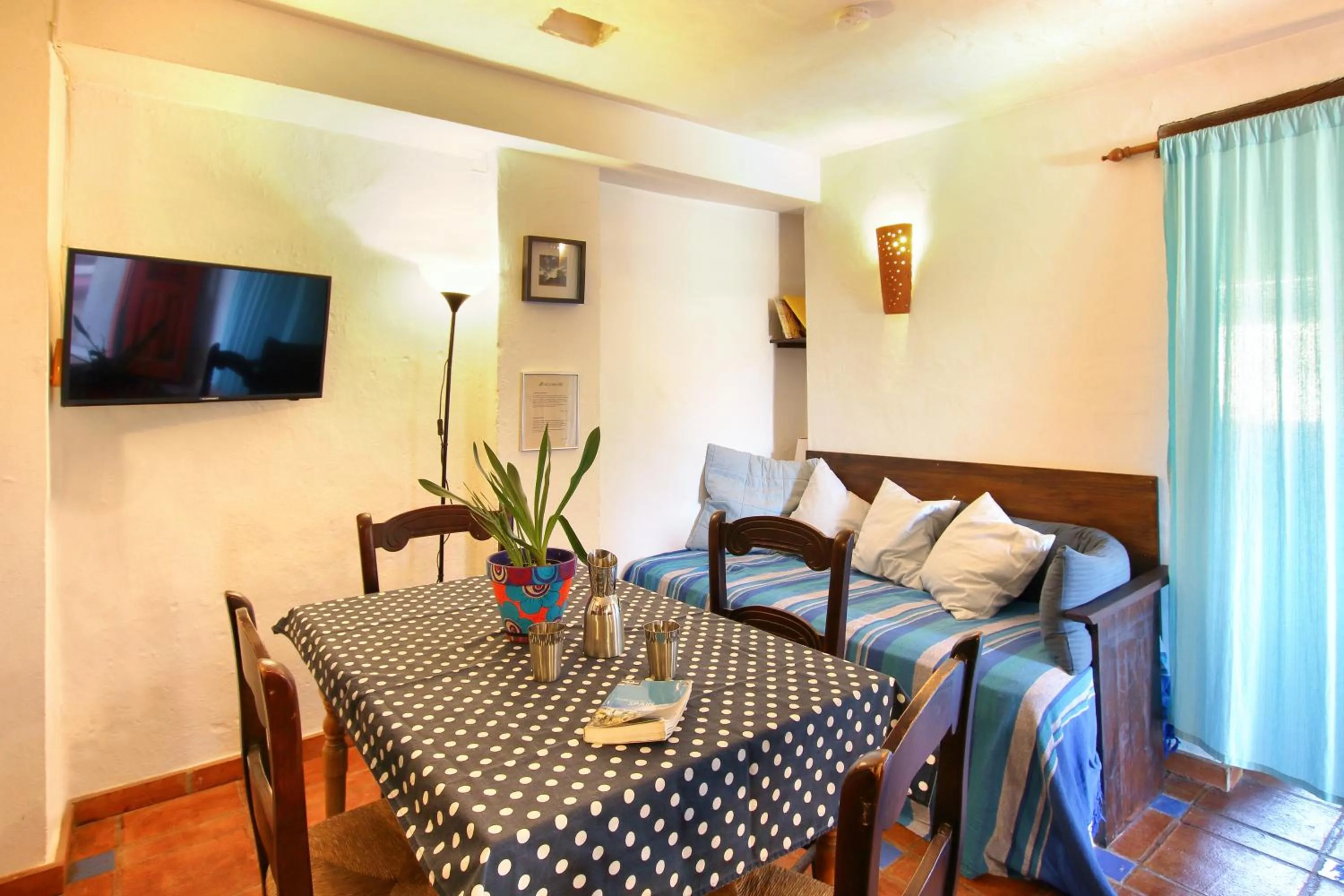 TV and multimedia in Finca La Rana Verde