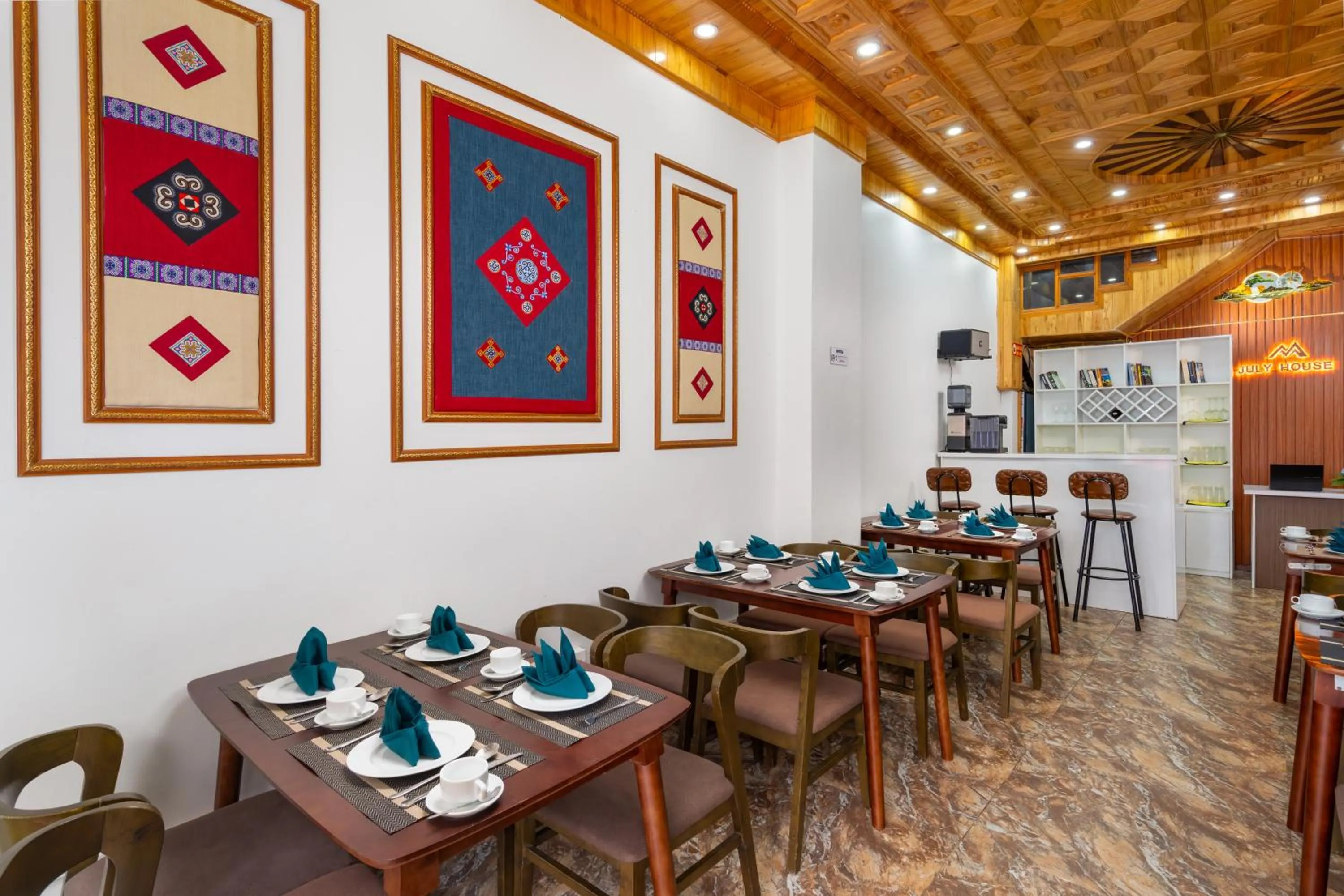 Restaurant/places to eat in July House Central Sapa