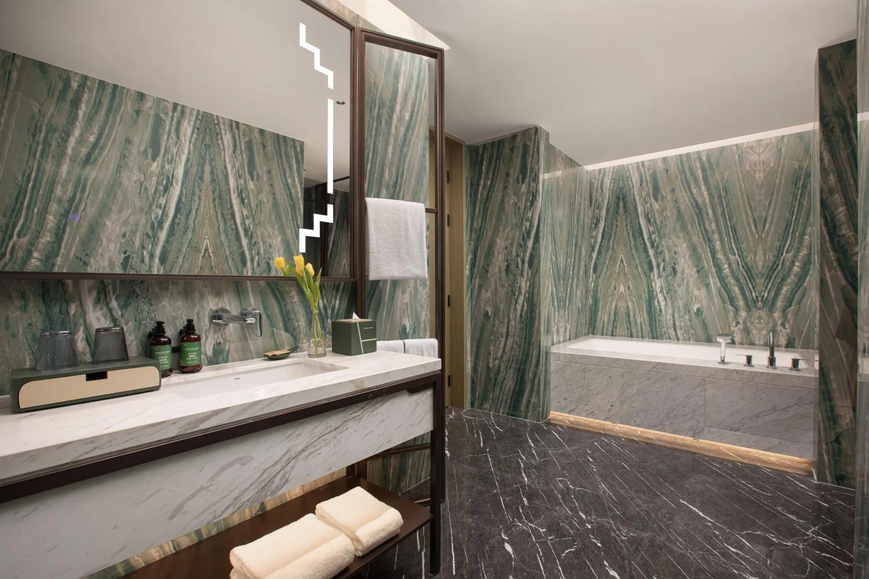 Bathroom in Crowne Plaza Putian by IHG