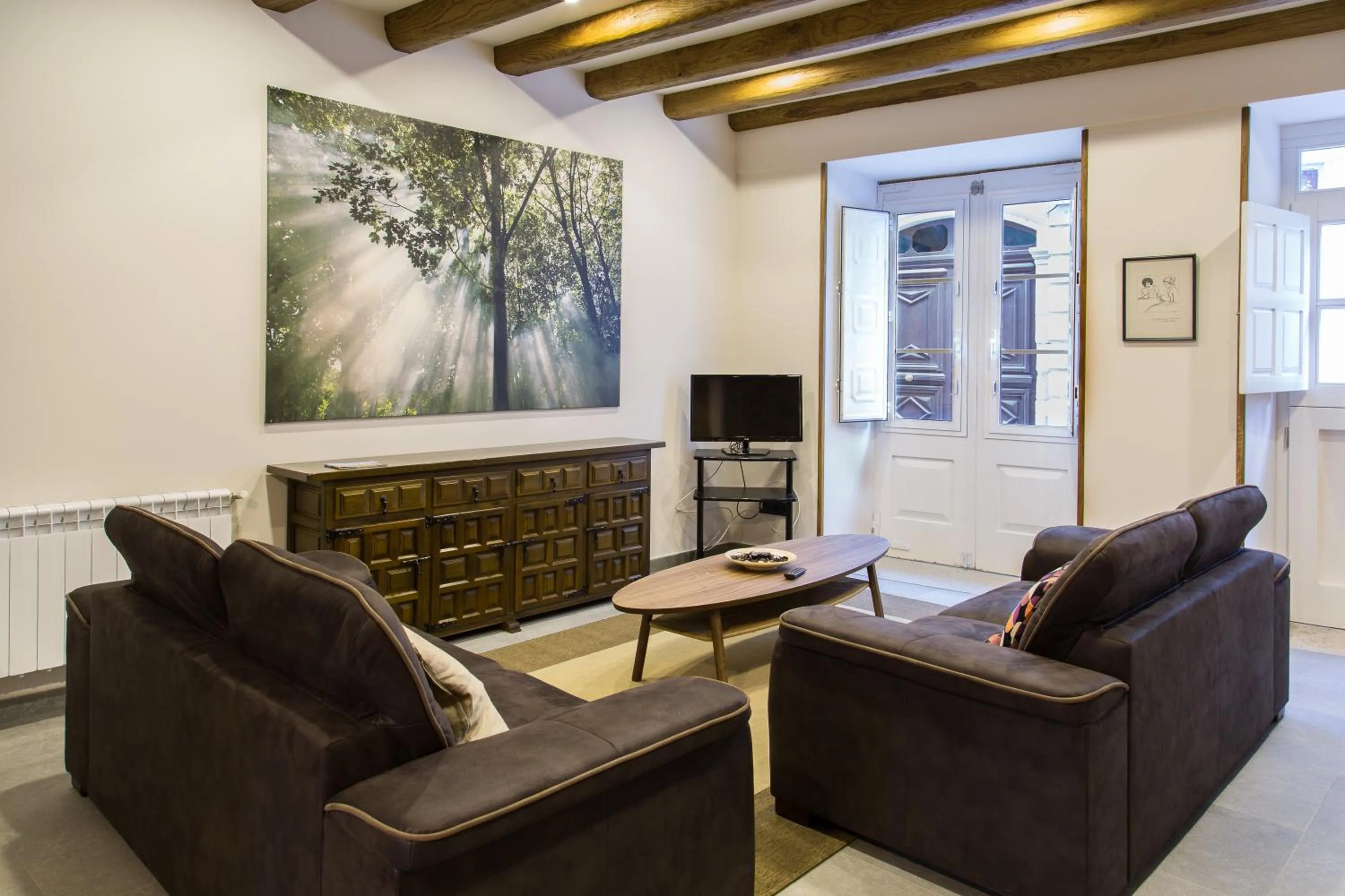 Communal lounge/ TV room in Casa Baran