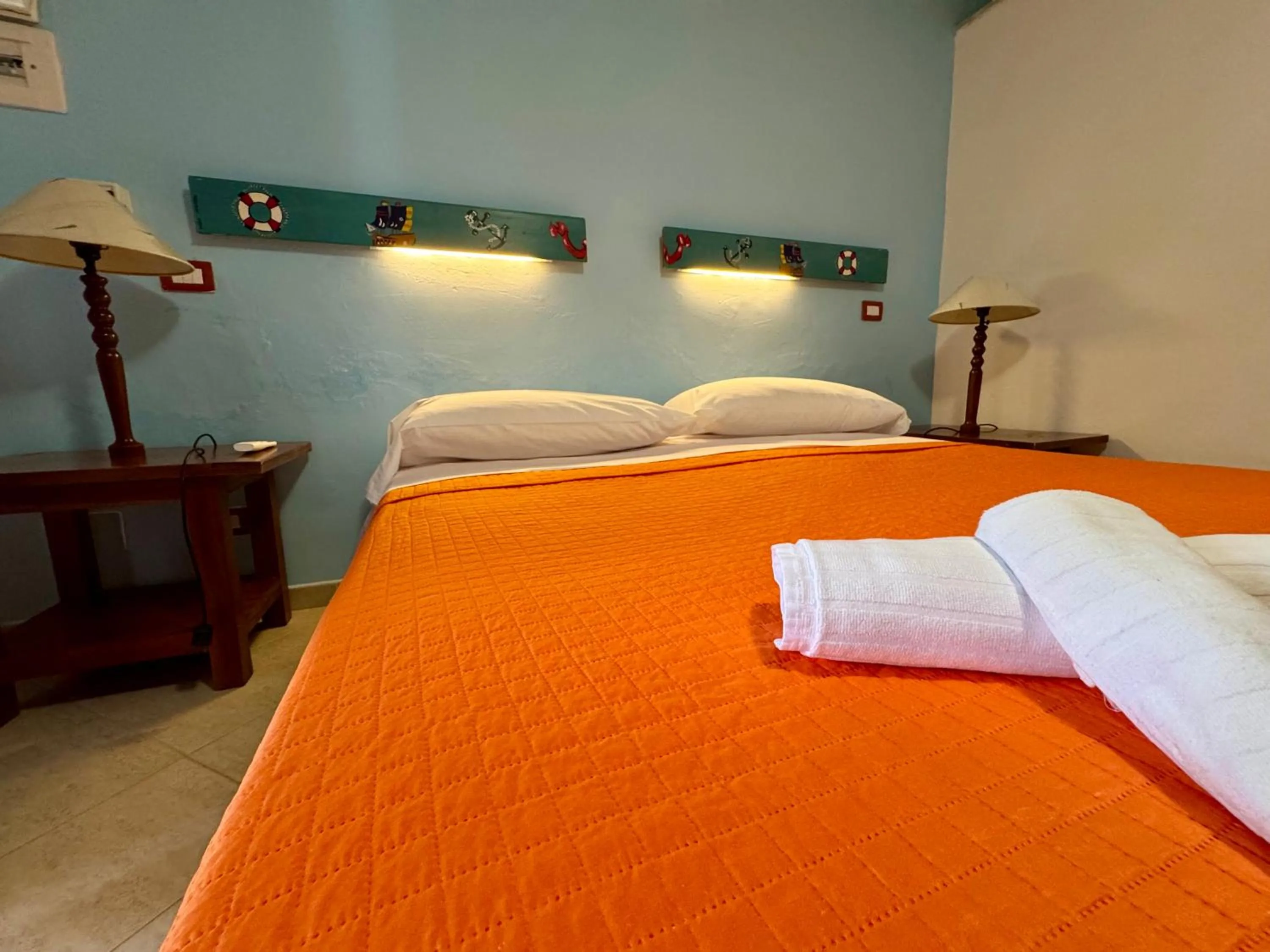 Bed in JERA Holiday Collection VULCANO UNO - Garden View
