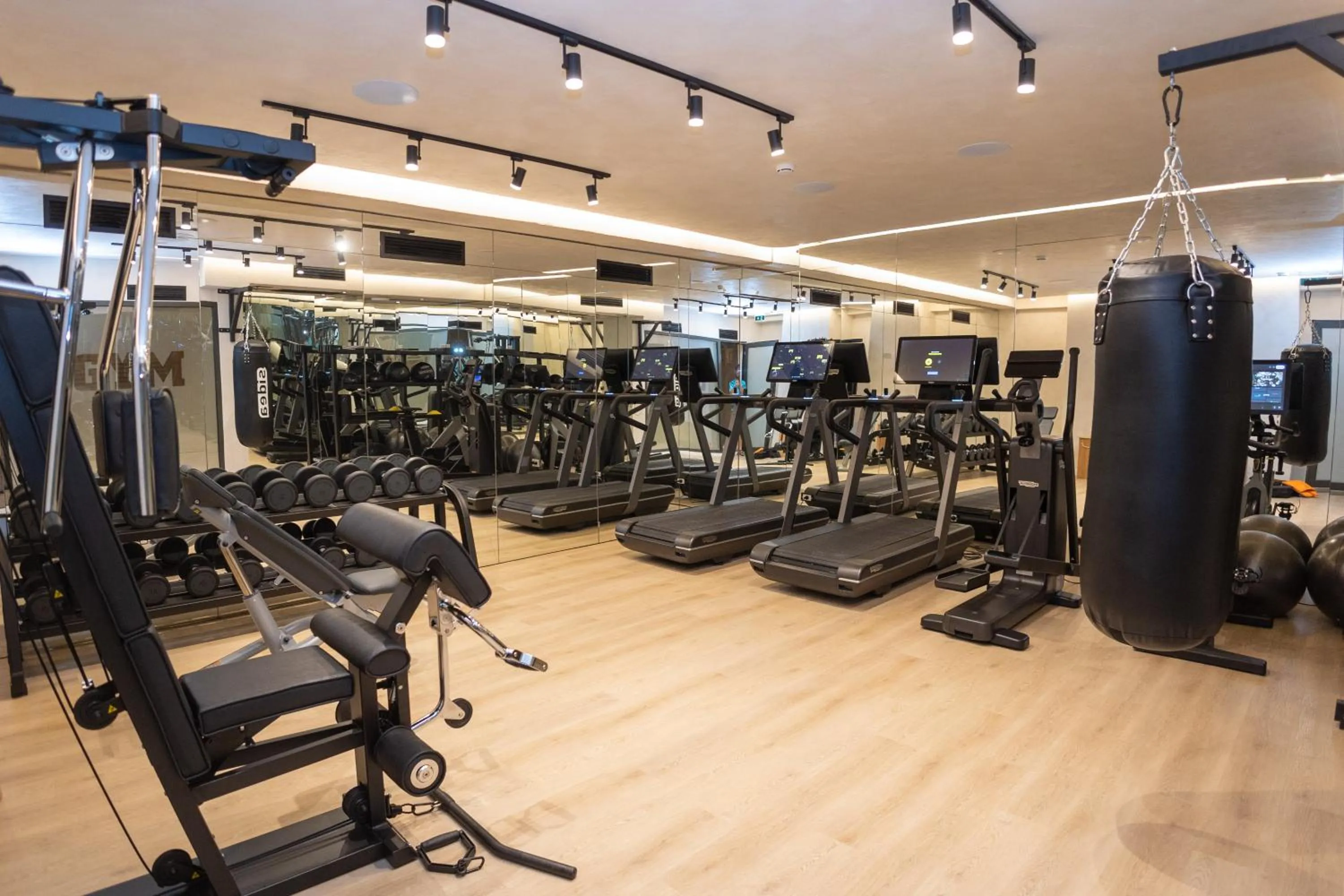 Fitness centre/facilities in Saint Nicolas Hotel