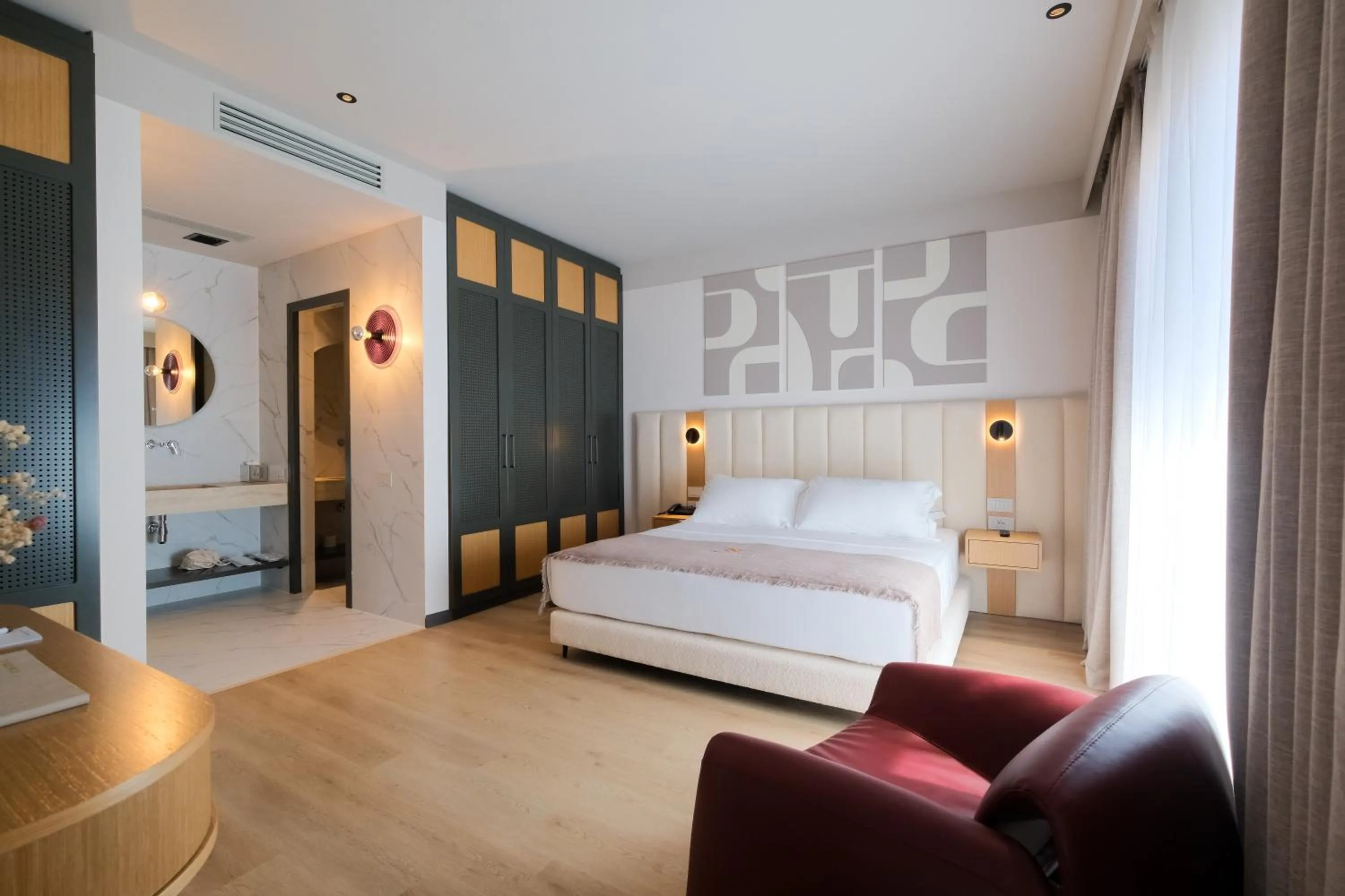 Bed in Saint Nicolas Hotel